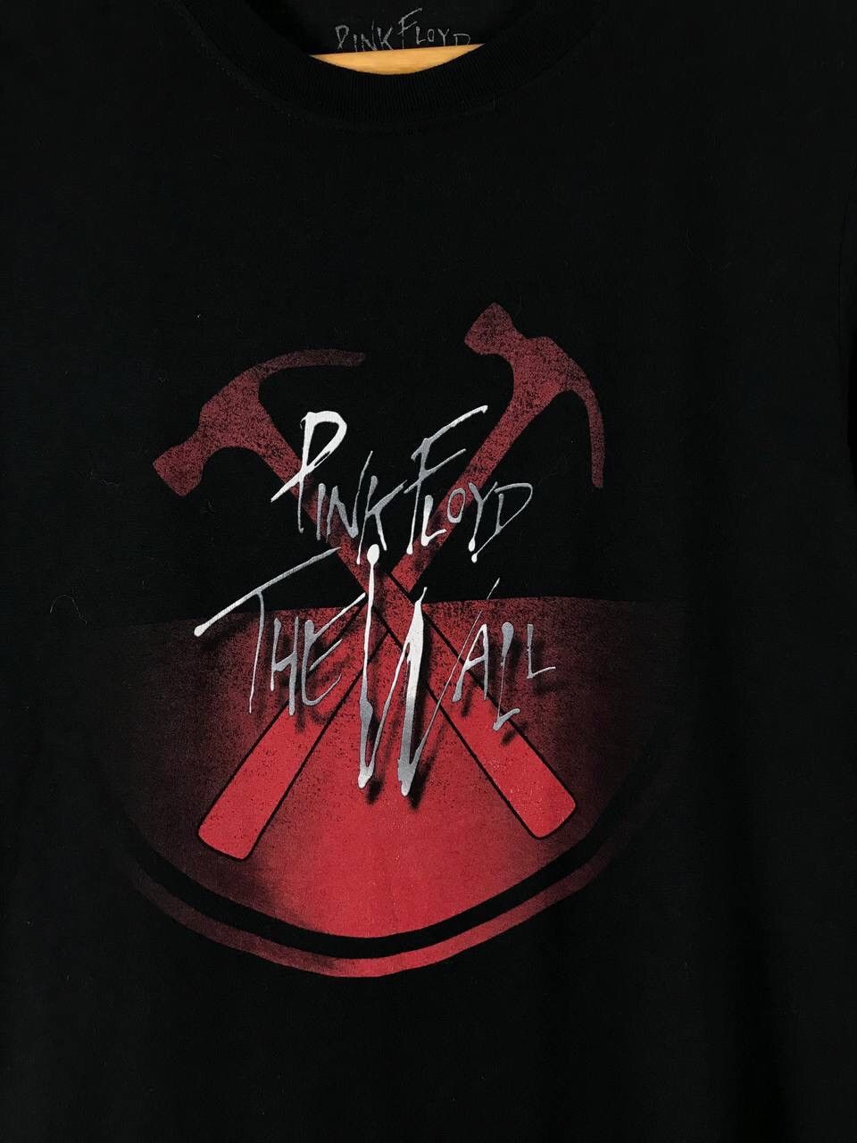 Band Tees Pink Floyd Vintage Rock Band Tee Size US S / EU 44-46 / 1 - 3 Thumbnail