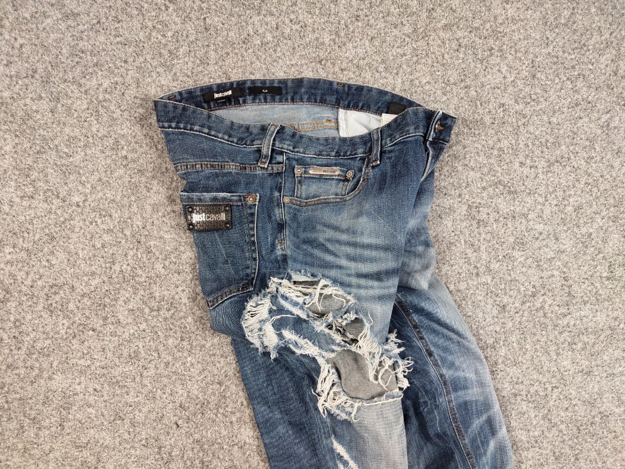 Just Cavalli Just Cavalli Exclusive Designer Distressed Blue Denim Jeans Size US 34 / EU 50 - 18 Thumbnail