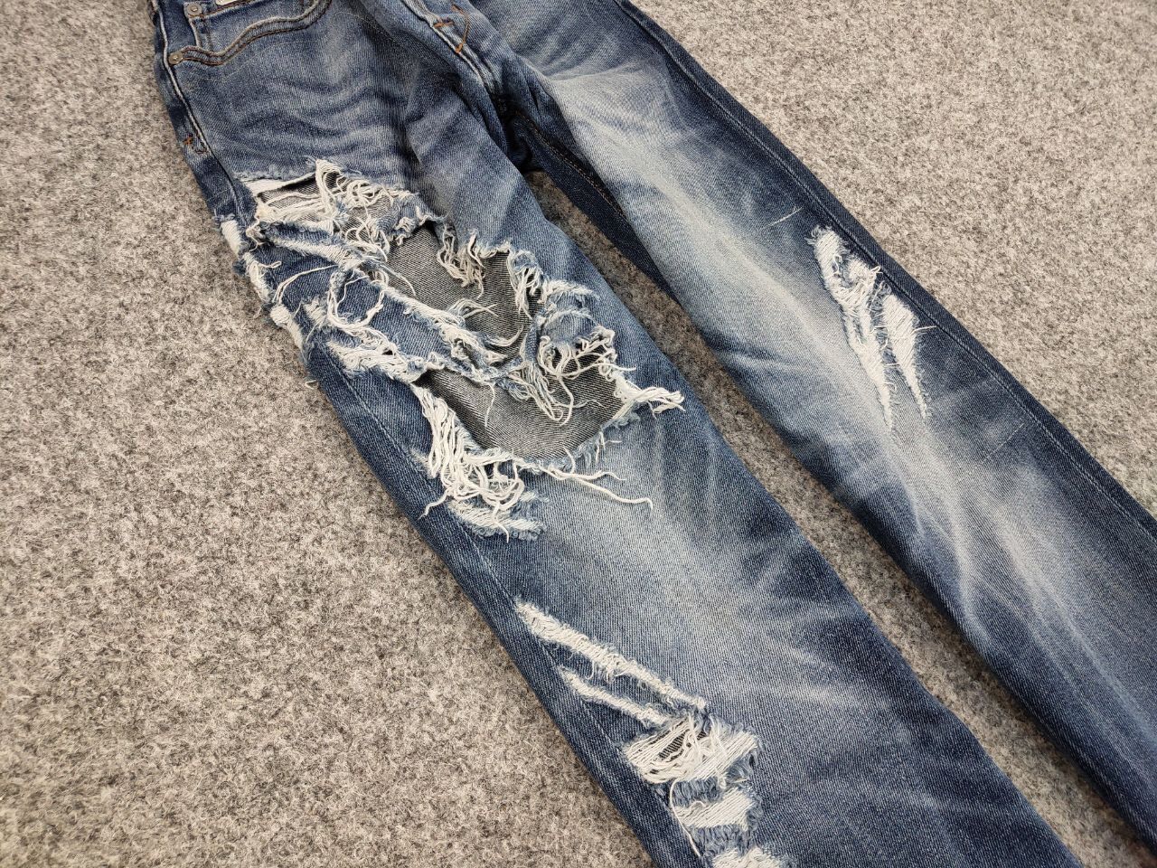 Just Cavalli Just Cavalli Exclusive Designer Distressed Blue Denim Jeans Size US 34 / EU 50 - 10 Thumbnail