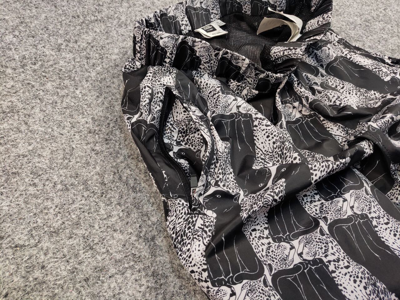 Vans Opening Ceremony X Vans Track Jogger Pants Leopard Print Size US 30 / EU 46 - 12 Thumbnail