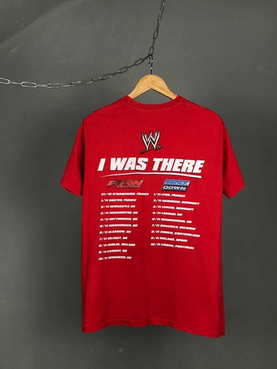 Band Tees WWE WWF vintage wrestling 2012 tour tee Size US M / EU 48-50 / 2 - 2 Thumbnail