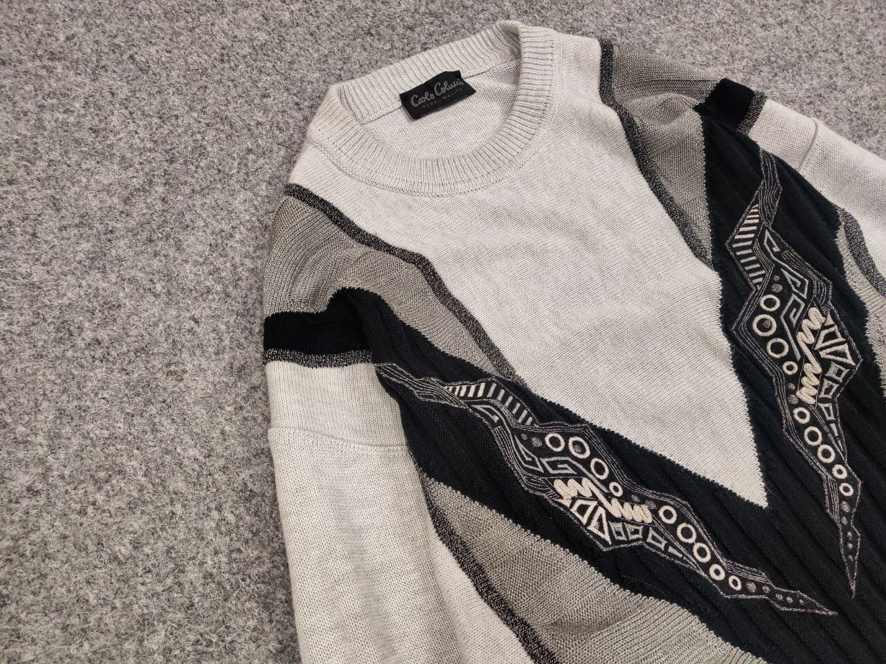 Carlo Colucci Vintage 90's Carlo Colucci Gray Japan Pattern Knit Sweater Size US L / EU 52-54 / 3 - 7 Thumbnail