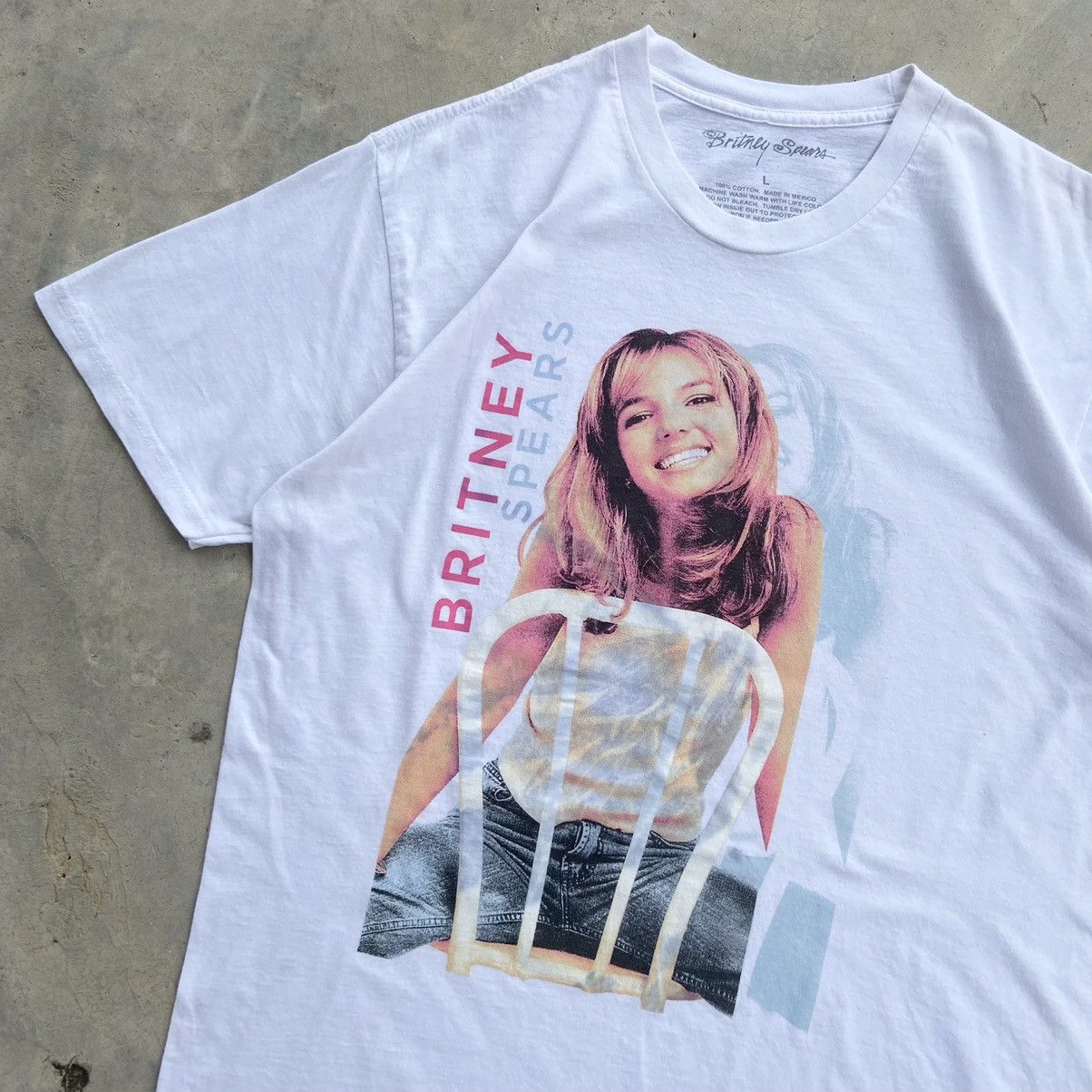 Band Tees 2000's Solo Singer : Britney Spears Pop Music T-Shirt Size US M / EU 48-50 / 2 - 2 Thumbnail