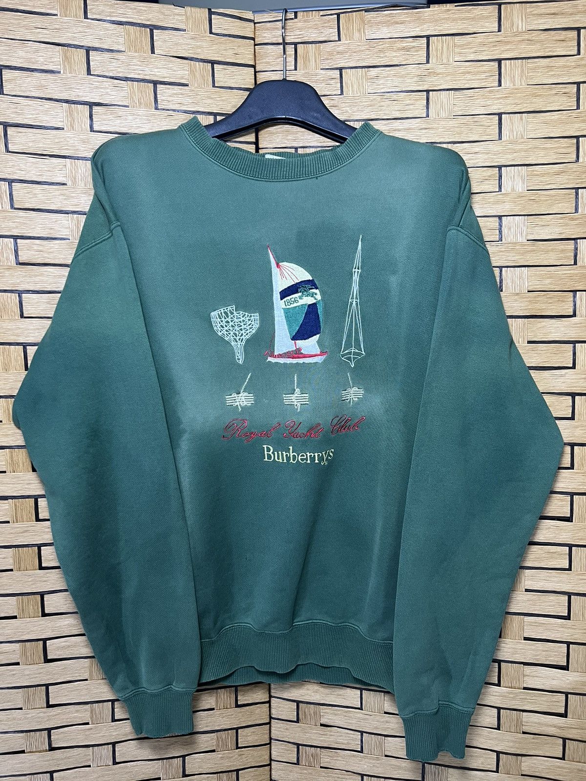 Burberry Vintage Sunfaded Burberrys Crewneck Sweatshirt Size US M / EU 48-50 / 2 - 1 Thumbnail