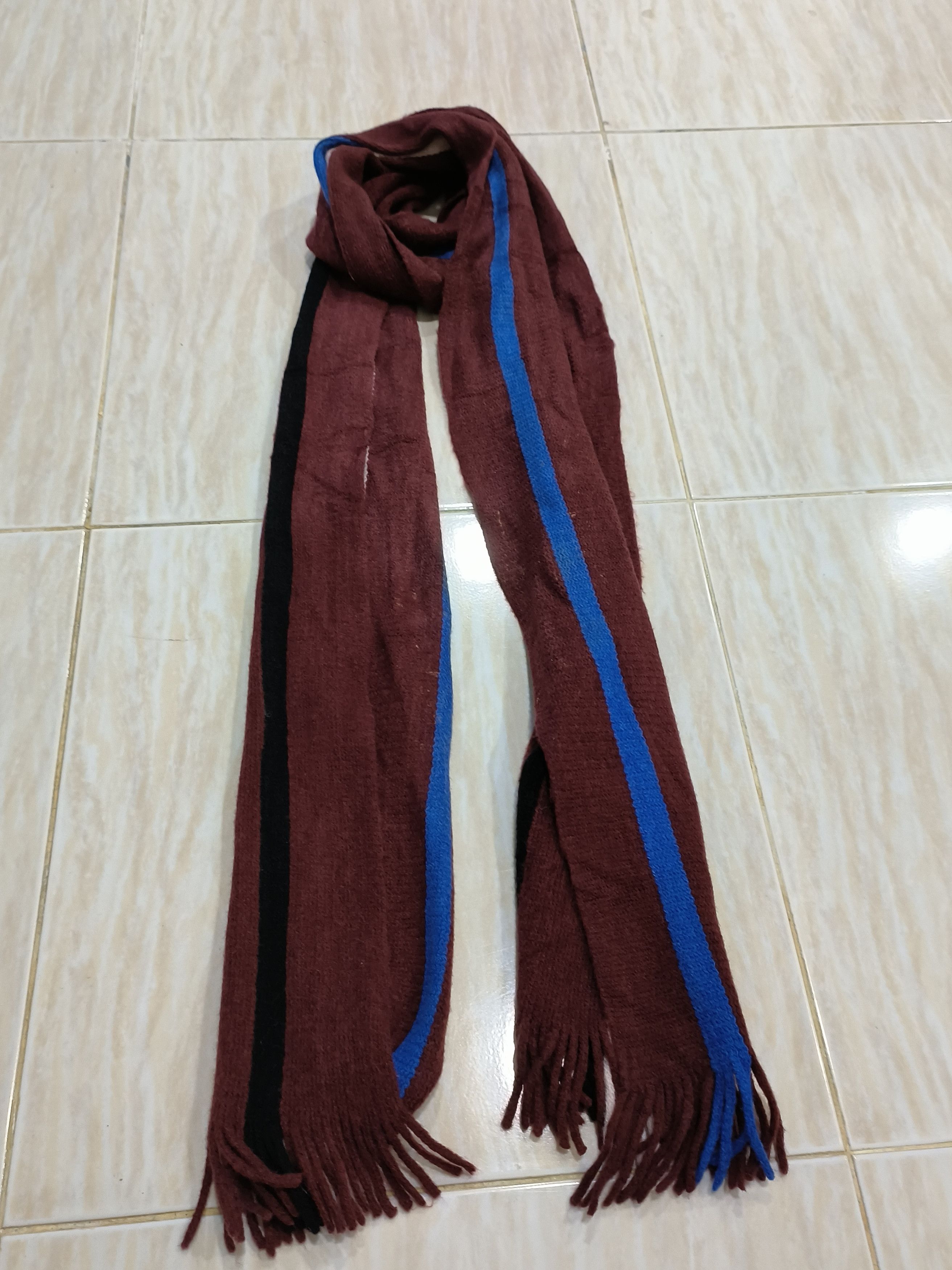JW Anderson × Uniqlo J.W ANDERSON X UNIQLO Thrashed Scarf /Muffler Size ONE SIZE - 5 Thumbnail