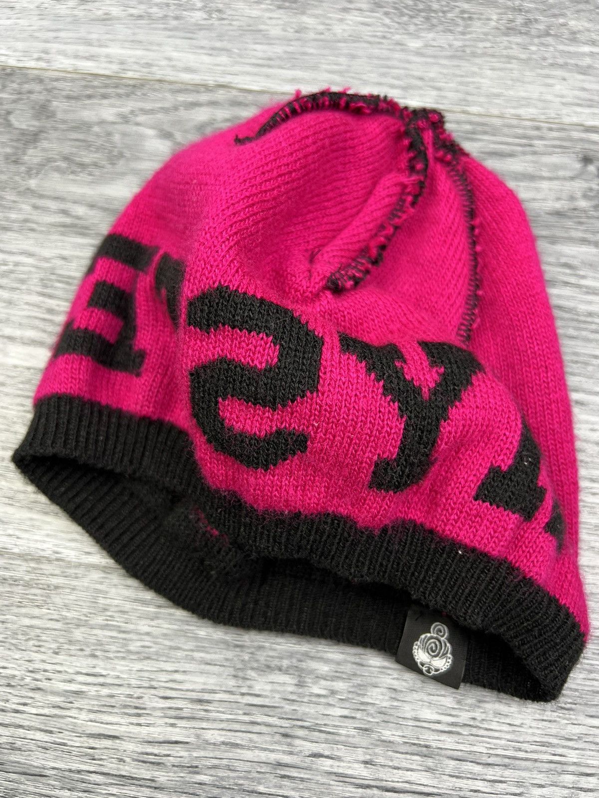 Hysteric Glamour Hysteric Glamour Mini Knit Logo Cat Ear Beanie Size ONE SIZE - 8 Thumbnail