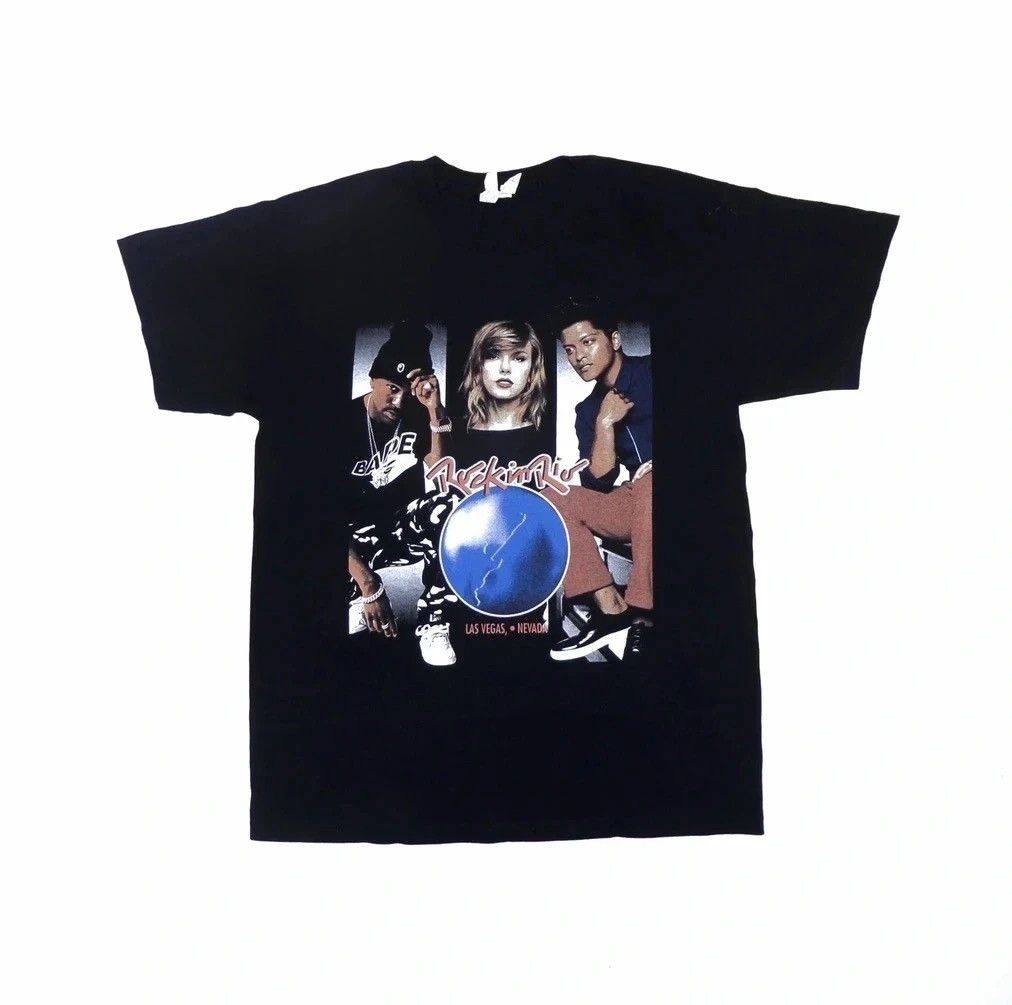 Band Tees Rock in rio music festival tshirt tour tshirt streetwear Size US L / EU 52-54 / 3 - 1 Thumbnail