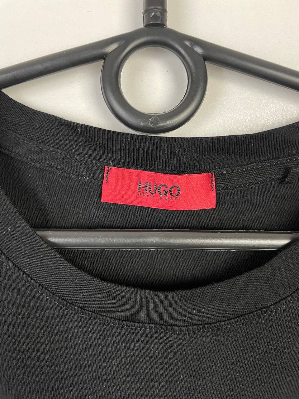 Hugo Boss Hugo Boss vintage t-shirt size S Size US S / EU 44-46 / 1 - 2 Thumbnail