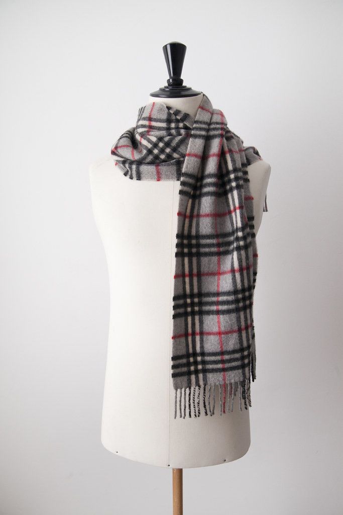 Burberry Grey cashmere tartan scarf Size ONE SIZE - 1 Thumbnail