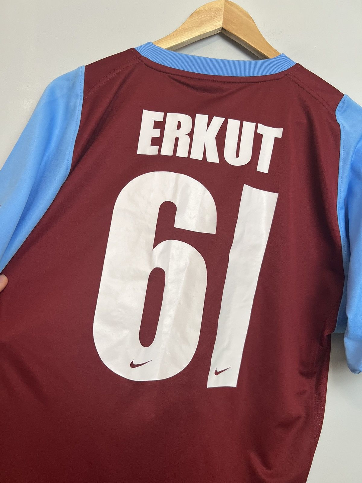 Nike Rare Vintage 00s Trabzonspor #61 Erkut Turkish Soccer Jersey Size US M / EU 48-50 / 2 - 4 Thumbnail