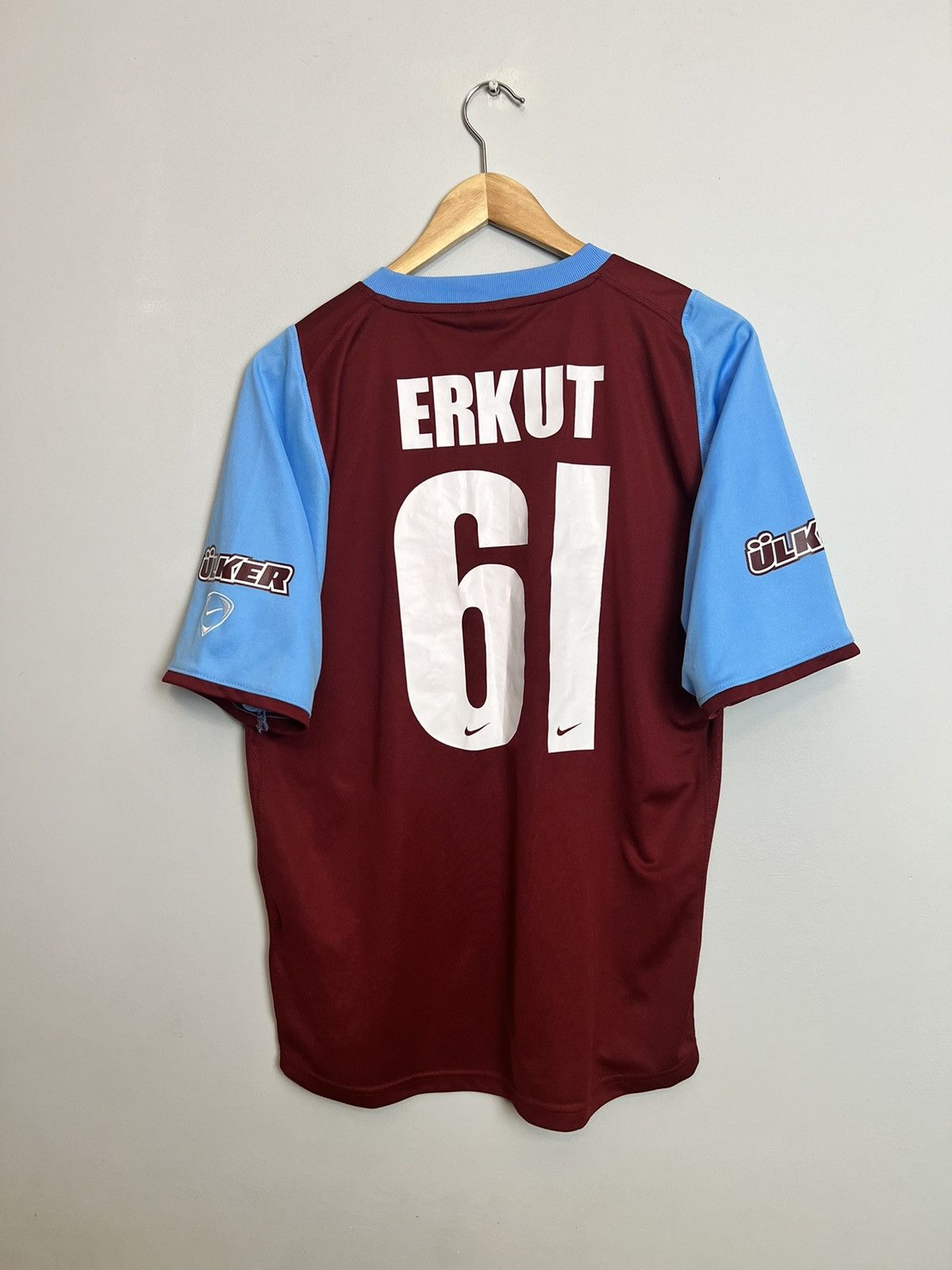 Nike Rare Vintage 00s Trabzonspor #61 Erkut Turkish Soccer Jersey Size US M / EU 48-50 / 2 - 2 Thumbnail