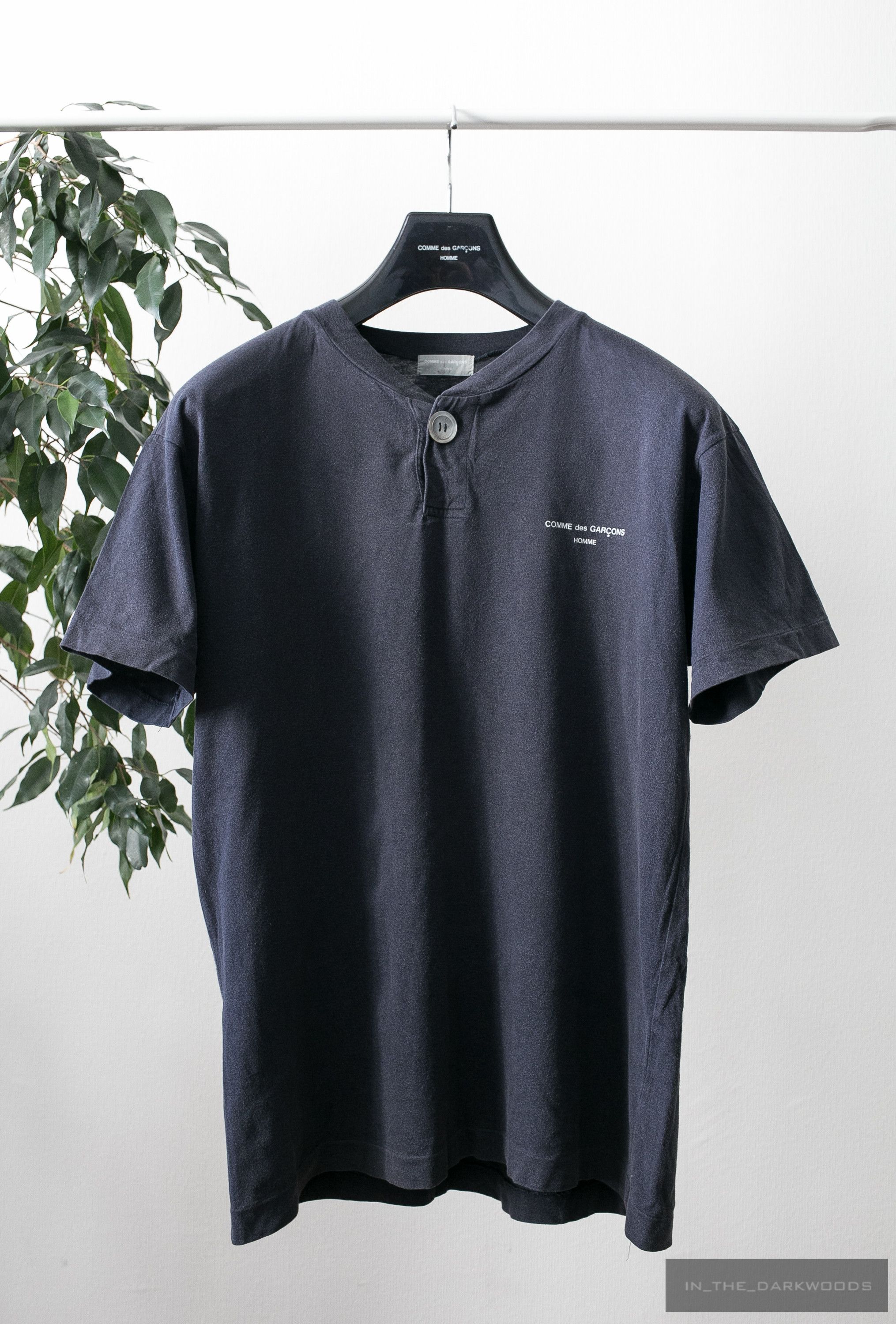 oversized button henley logo shirt