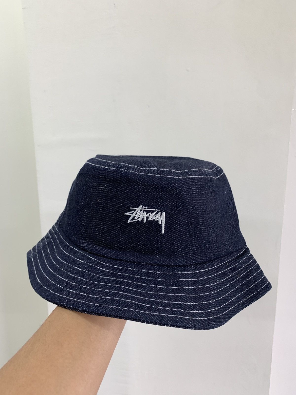 Stussy Contrast Stitch Bucket Hat
