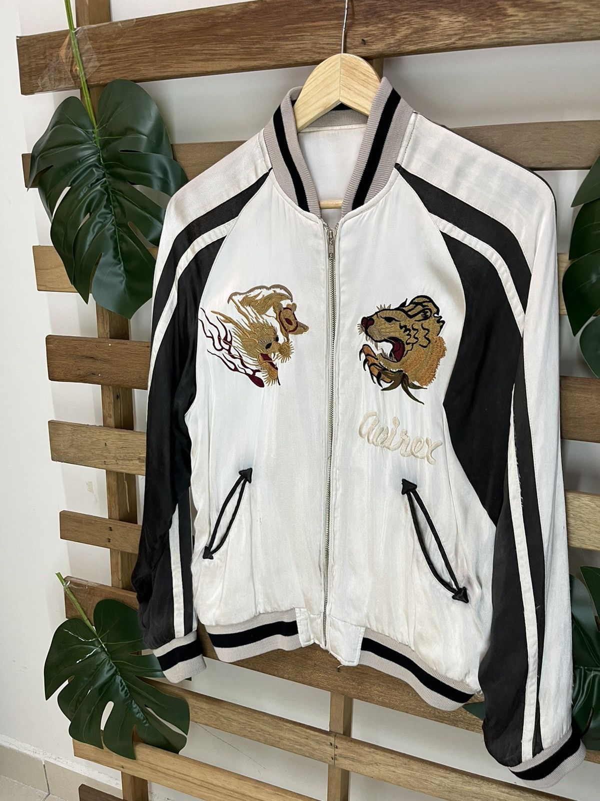 Avirex Avirex Sukajan Embroidered Logo jacket Size US M / EU 48-50 / 2 - 3 Thumbnail