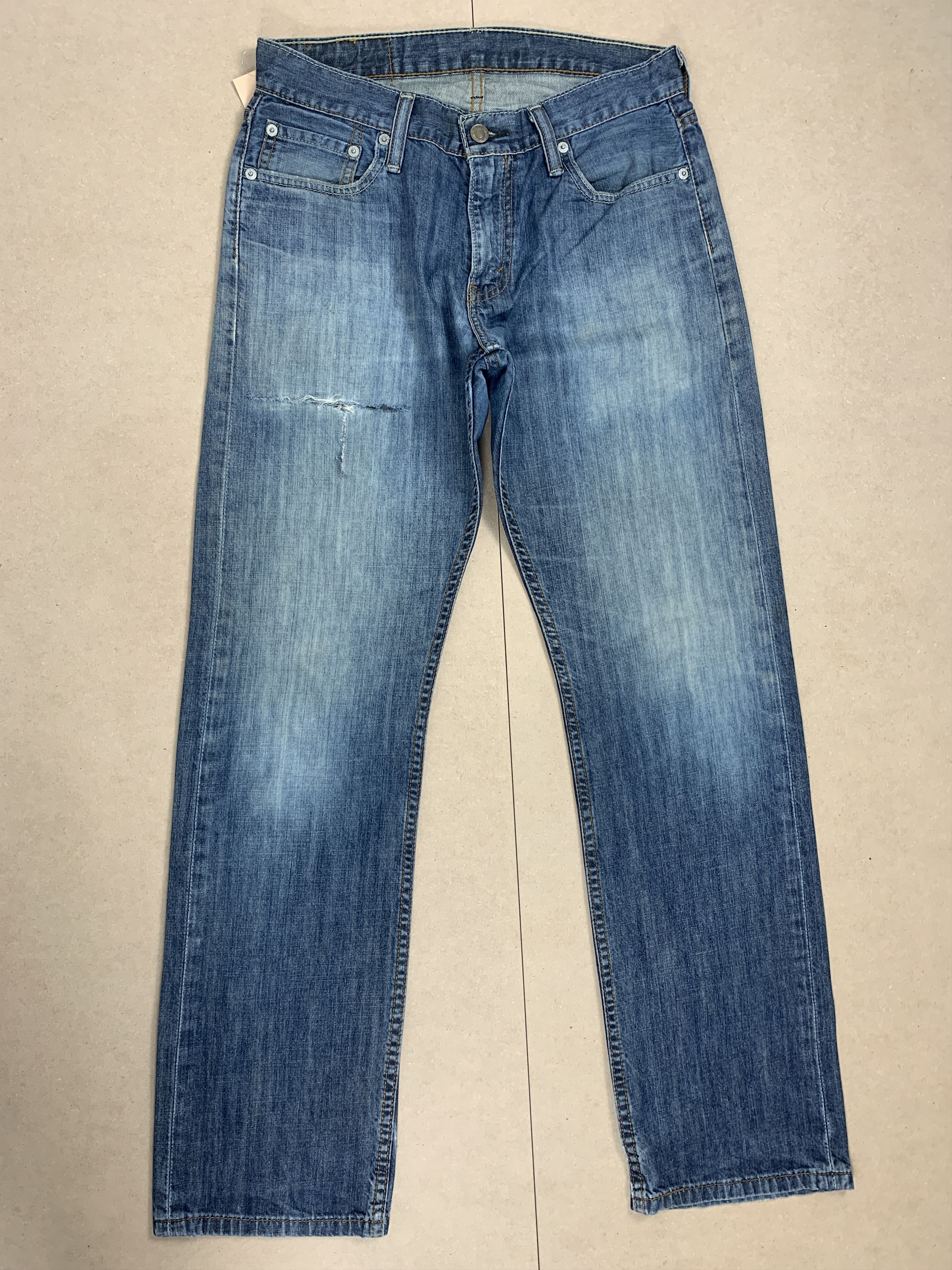 Levi's Vintage Levis 514 Straight Cut Distressed Faded Blue Jeans Size US 30 / EU 46 - 1 Thumbnail