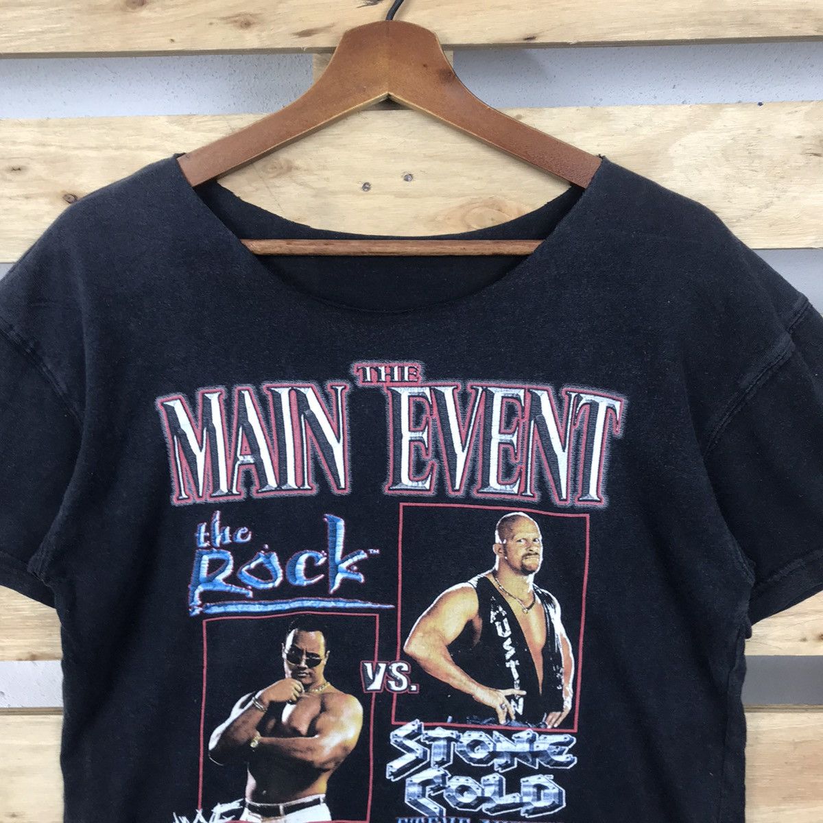 Vintage × WWE × WWF Vintage WWF Wrestling The Rock X Stone Cold Croptop T-Shirt Size M / US 6-8 / IT 42-44 - 2 Thumbnail