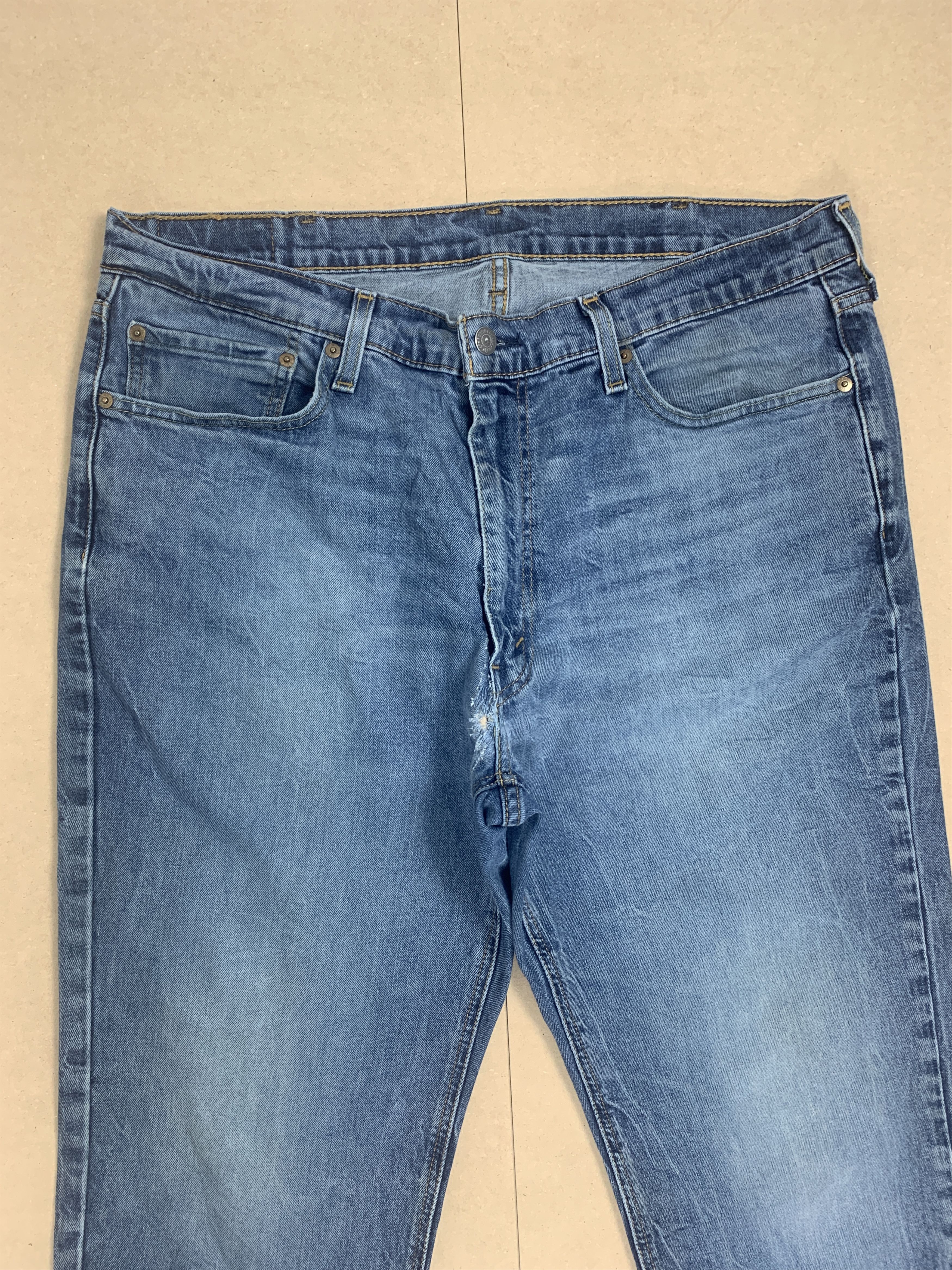 Levi's × Vintage Vintage Levis 541 Straight Cut Faded Blue Jeans Size US 38 / EU 54 - 2 Thumbnail