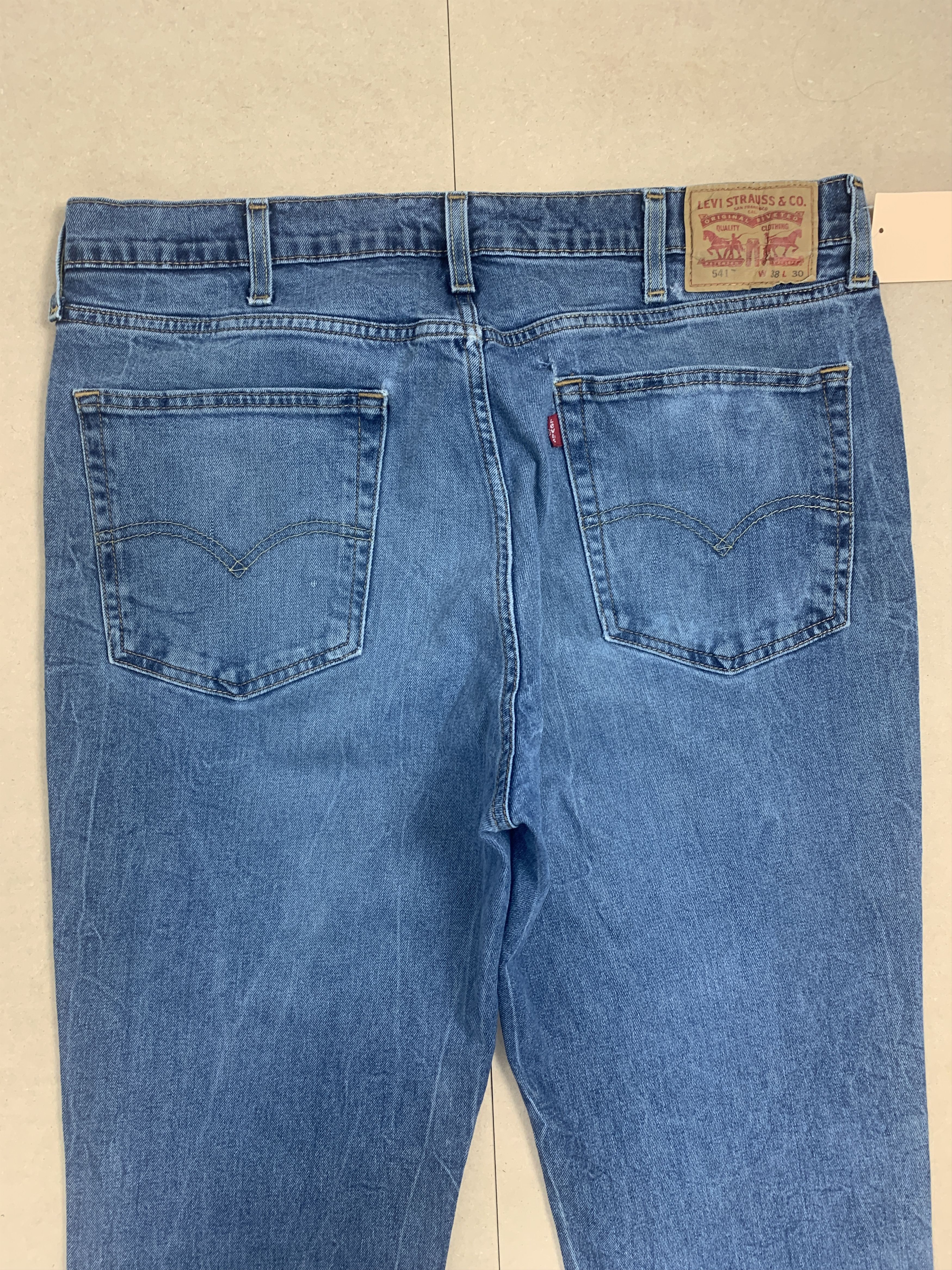 Levi's × Vintage Vintage Levis 541 Straight Cut Faded Blue Jeans Size US 38 / EU 54 - 8 Thumbnail