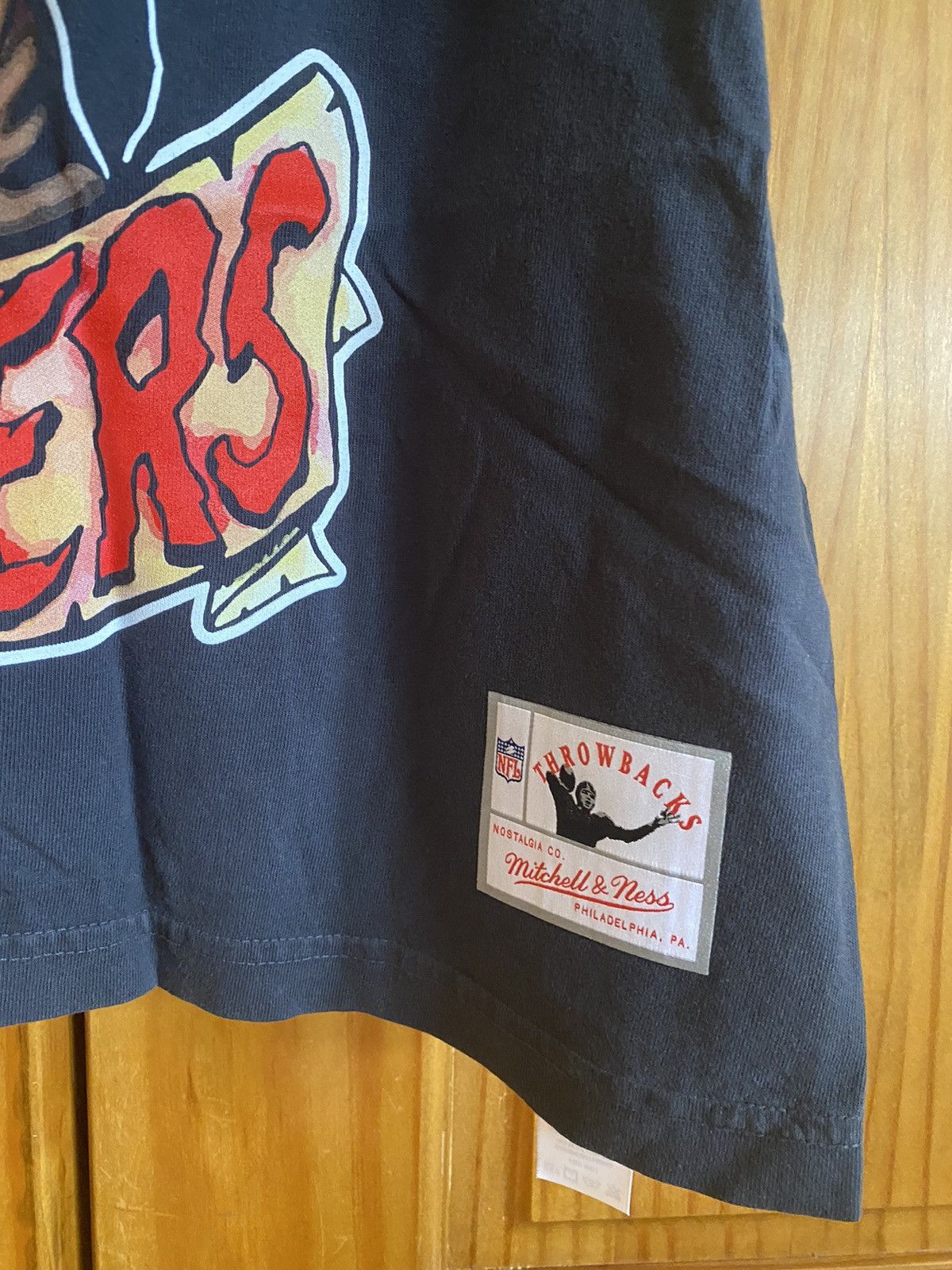 Mitchell & Ness × NFL × Warren Lotas NFL x Warren Lotas x Mitchell and Ness Bucs Tee XL Size US XL / EU 56 / 4 - 5 Thumbnail