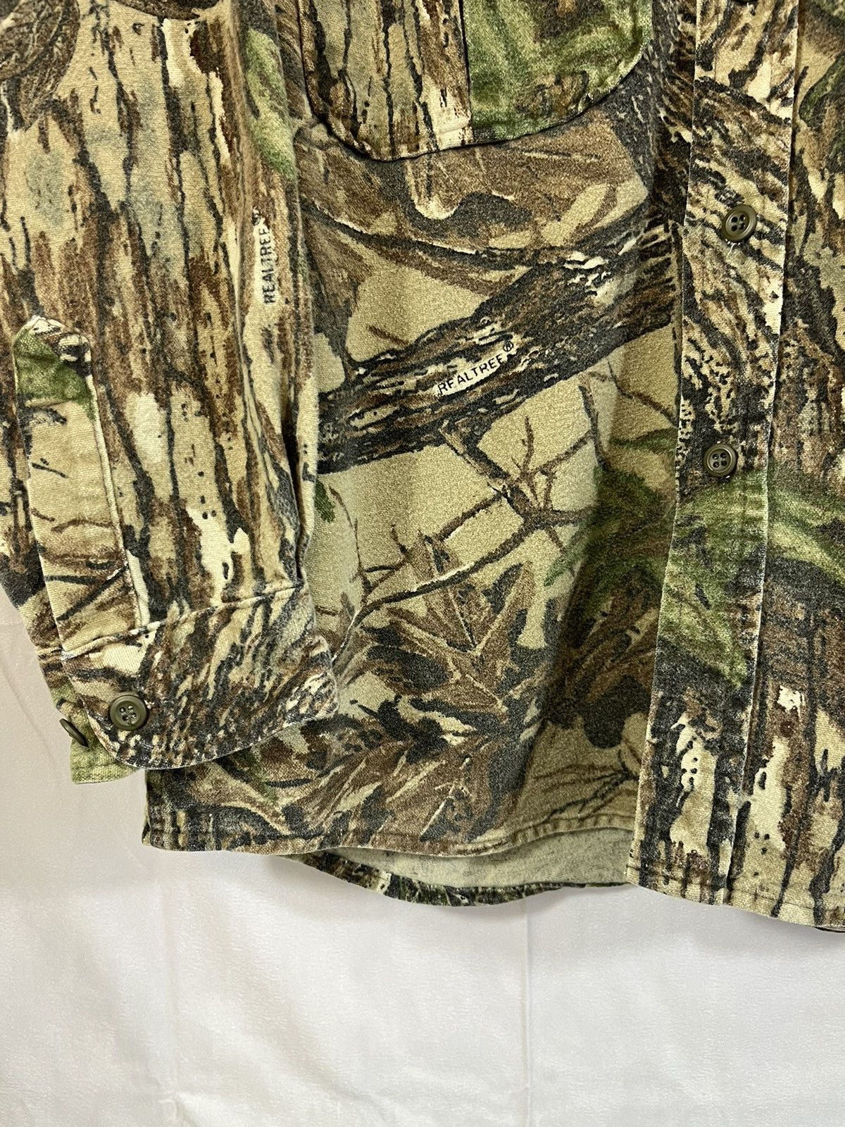 Vintage Cabelas Real Tree Camo Button Down Distressed Shirt Size US L / EU 52-54 / 3 - 10 Thumbnail