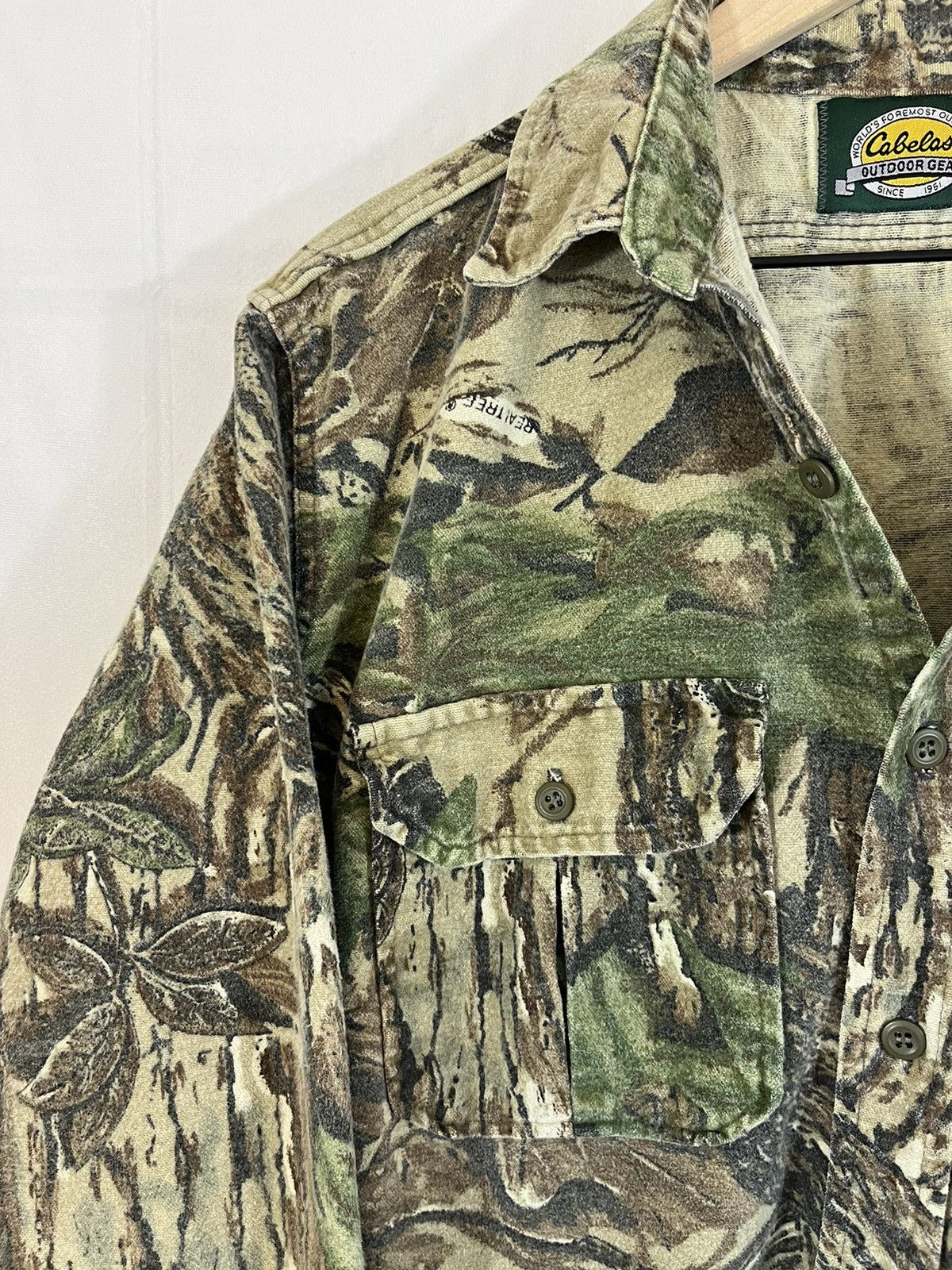 Vintage Cabelas Real Tree Camo Button Down Distressed Shirt Size US L / EU 52-54 / 3 - 5 Thumbnail