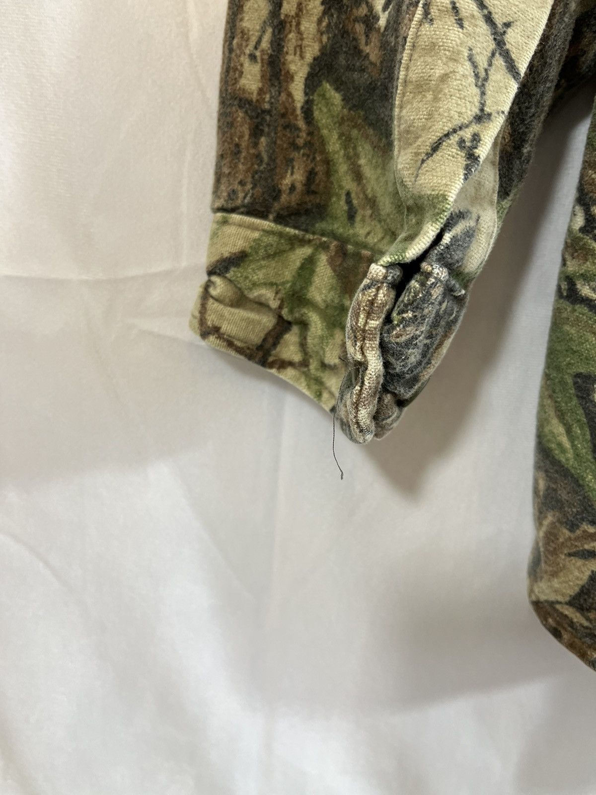 Vintage Cabelas Real Tree Camo Button Down Distressed Shirt Size US L / EU 52-54 / 3 - 17 Thumbnail