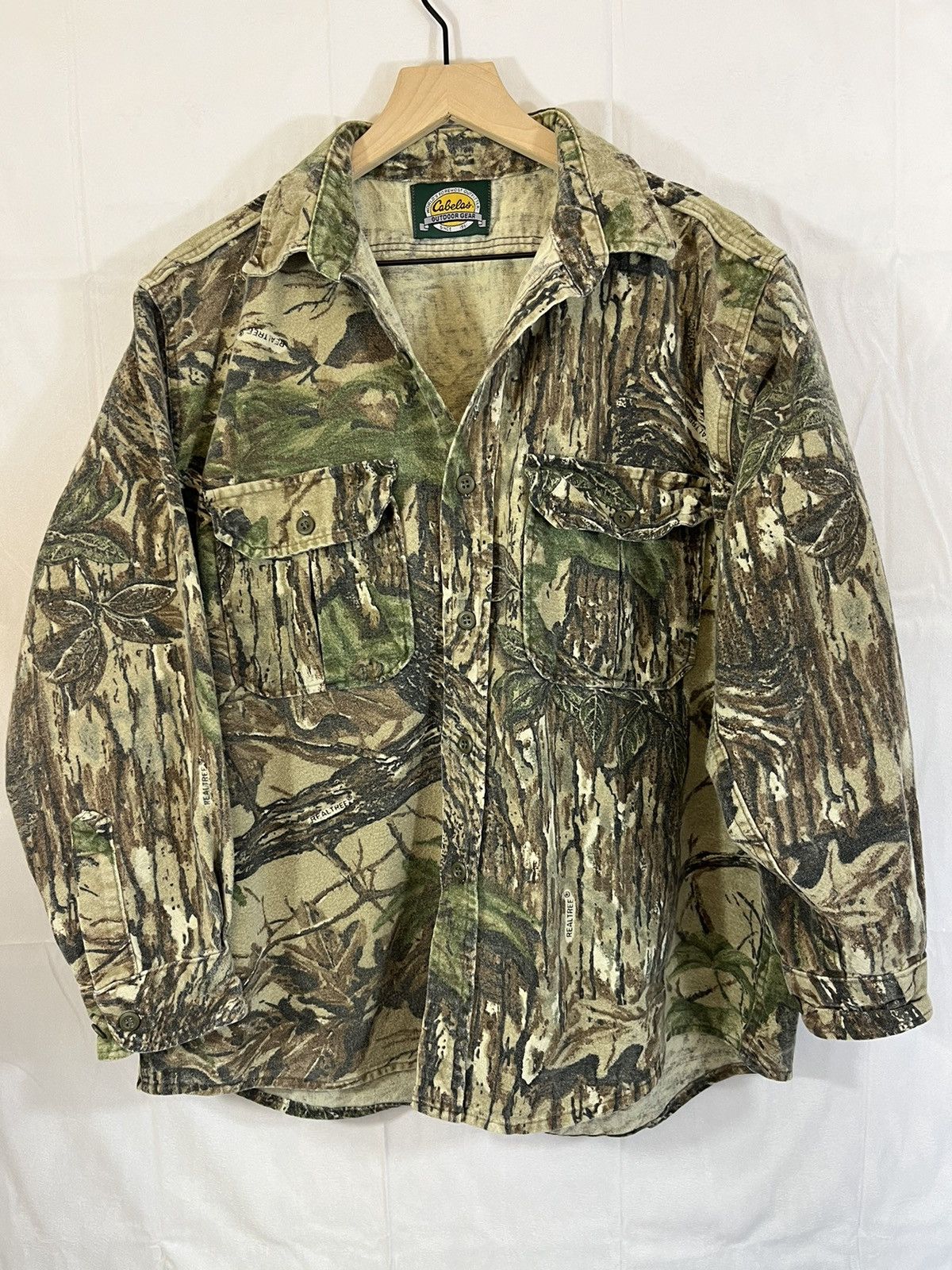 Vintage Cabelas Real Tree Camo Button Down Distressed Shirt Size US L / EU 52-54 / 3 - 1 Thumbnail