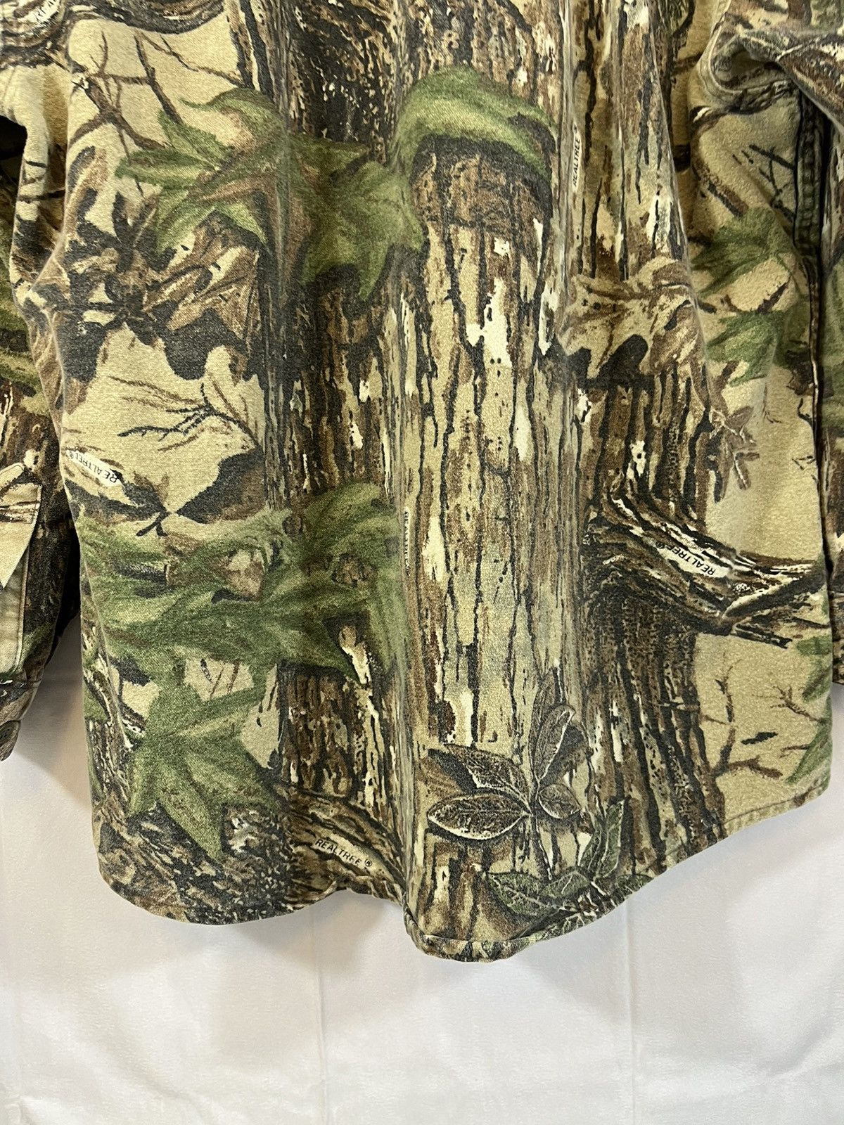 Vintage Cabelas Real Tree Camo Button Down Distressed Shirt Size US L / EU 52-54 / 3 - 15 Thumbnail