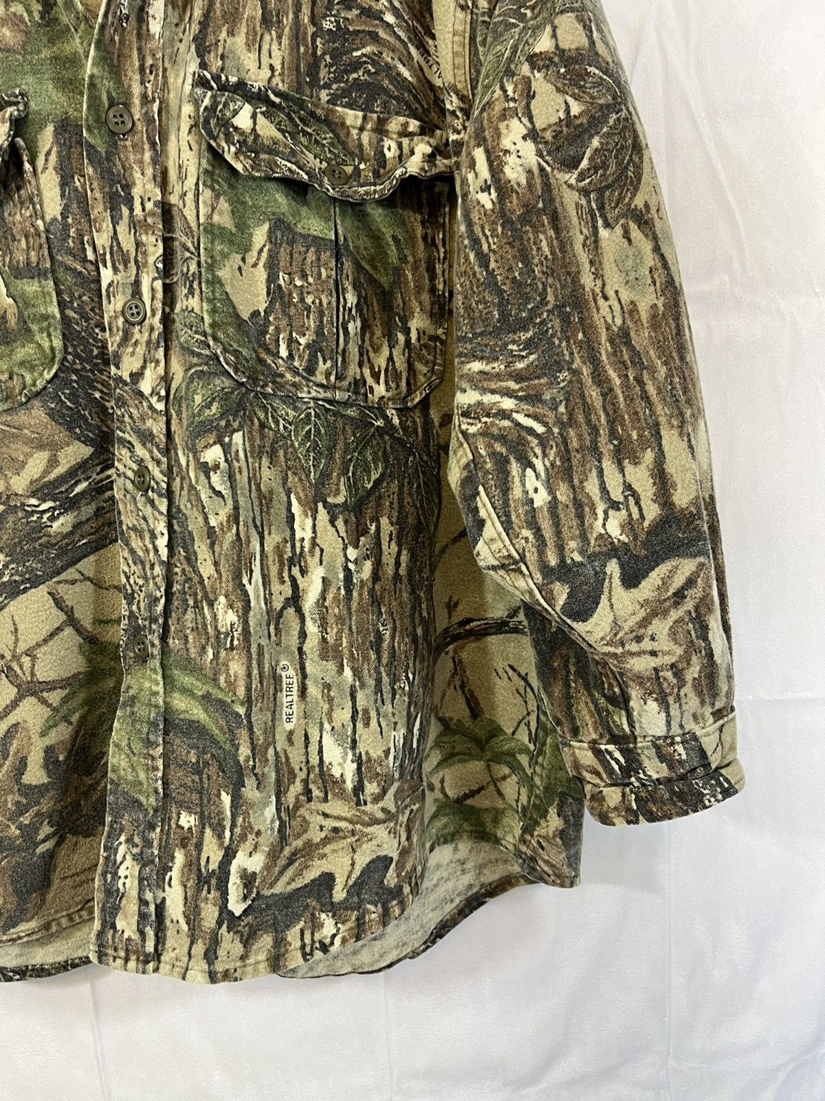 Vintage Cabelas Real Tree Camo Button Down Distressed Shirt Size US L / EU 52-54 / 3 - 8 Thumbnail