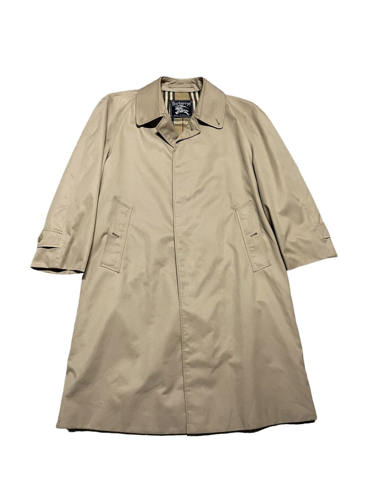 Burberry Burberrys 90s beige trench coat Size US L / EU 52-54 / 3 - 1 Thumbnail