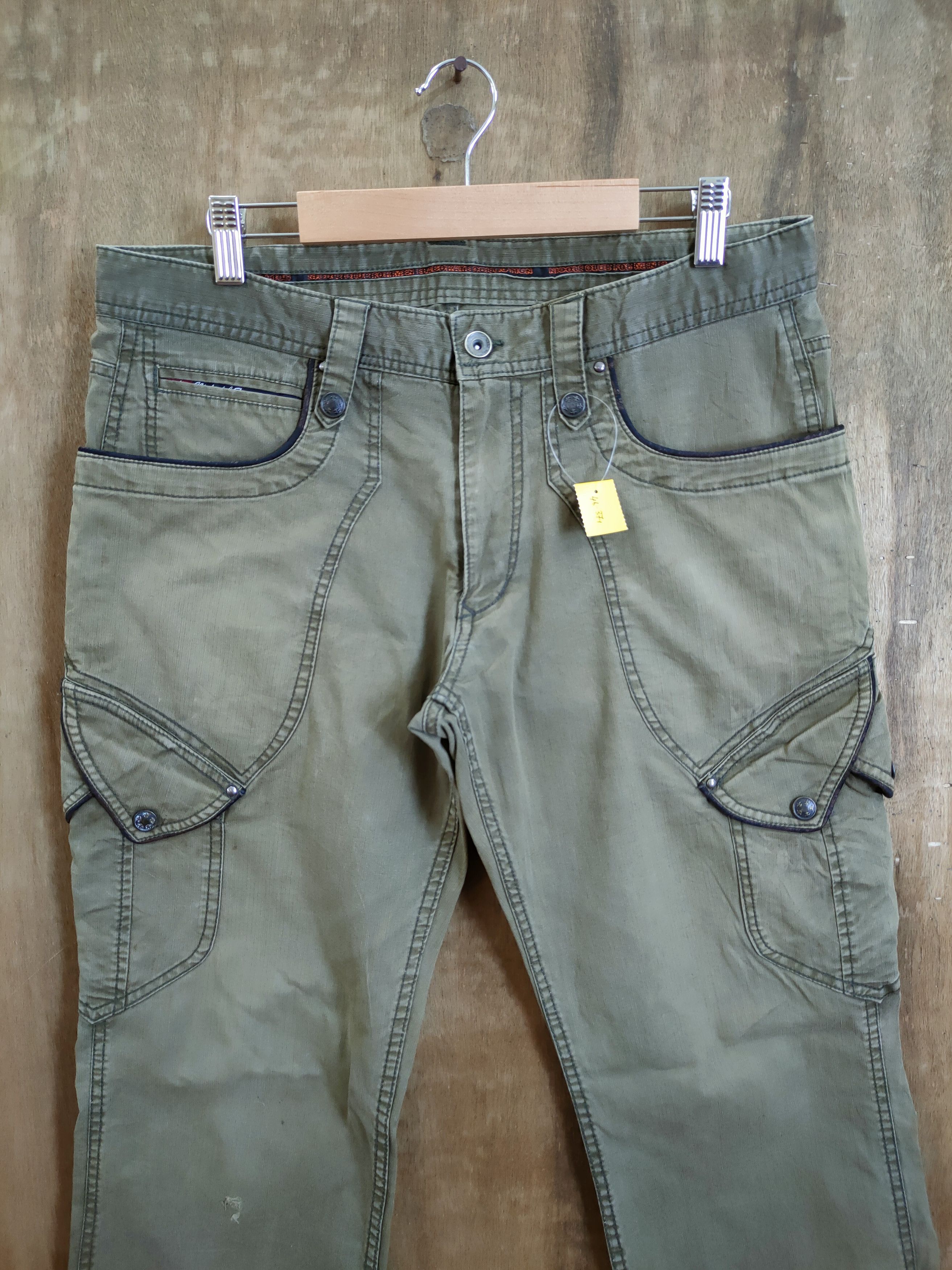 Japanese Brand DLL Nicole for Men japan designer cargo pants #46-371 Size US 32 / EU 48 - 4 Thumbnail