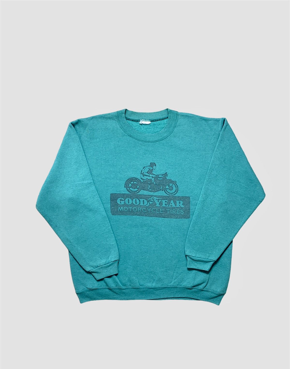 Vintage 🏍️💨 Vintage 90s Goodyear Motorcycle Tires Crewneck Sweatshirt Size US L / EU 52-54 / 3 - 1 Thumbnail