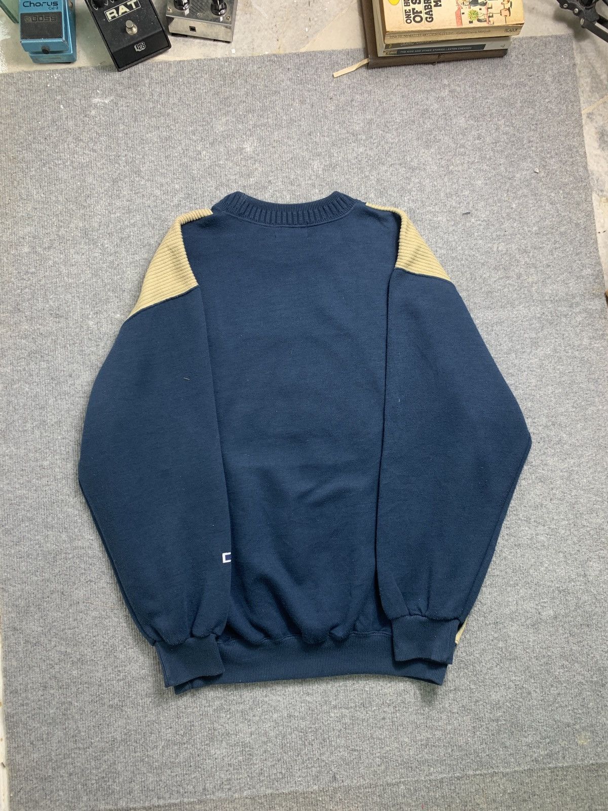 Japanese Brand × Van Vintage Van Ivy Brothers Crewneck Sweatshirt Size US L / EU 52-54 / 3 - 10 Thumbnail