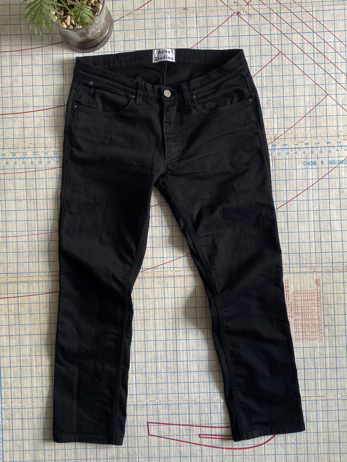 Acne Studios Max Stay Cash Black Denim Jeans Fits 33x27