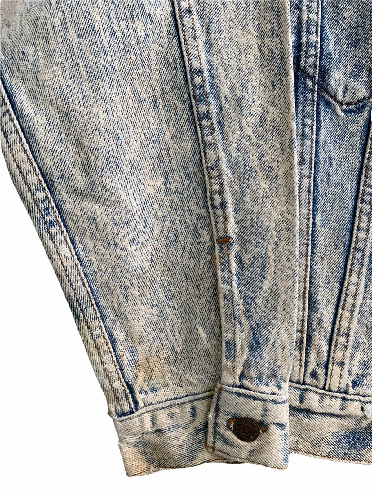 Levi's × Levi's Vintage Clothing × Vintage Vintage Levis USA Blue Acid Stone Wash Trucker Denim Jacket Size US M / EU 48-50 / 2 - 9 Thumbnail