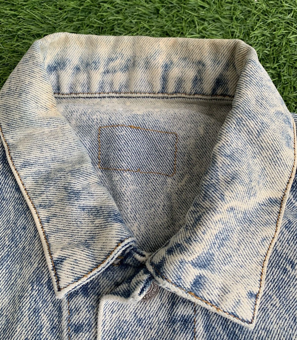 Levi's × Levi's Vintage Clothing × Vintage Vintage Levis USA Blue Acid Stone Wash Trucker Denim Jacket Size US M / EU 48-50 / 2 - 14 Thumbnail