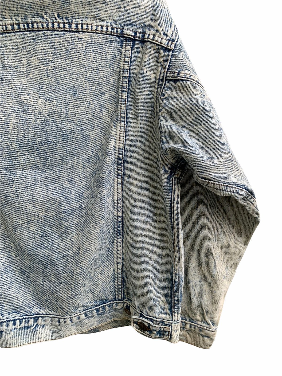 Levi's × Levi's Vintage Clothing × Vintage Vintage Levis USA Blue Acid Stone Wash Trucker Denim Jacket Size US M / EU 48-50 / 2 - 8 Thumbnail