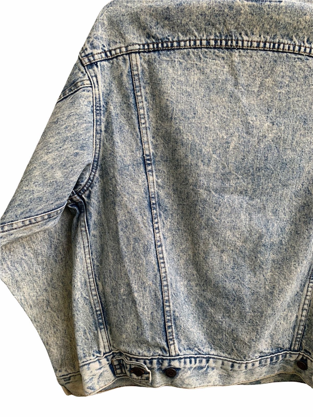 Levi's × Levi's Vintage Clothing × Vintage Vintage Levis USA Blue Acid Stone Wash Trucker Denim Jacket Size US M / EU 48-50 / 2 - 7 Thumbnail