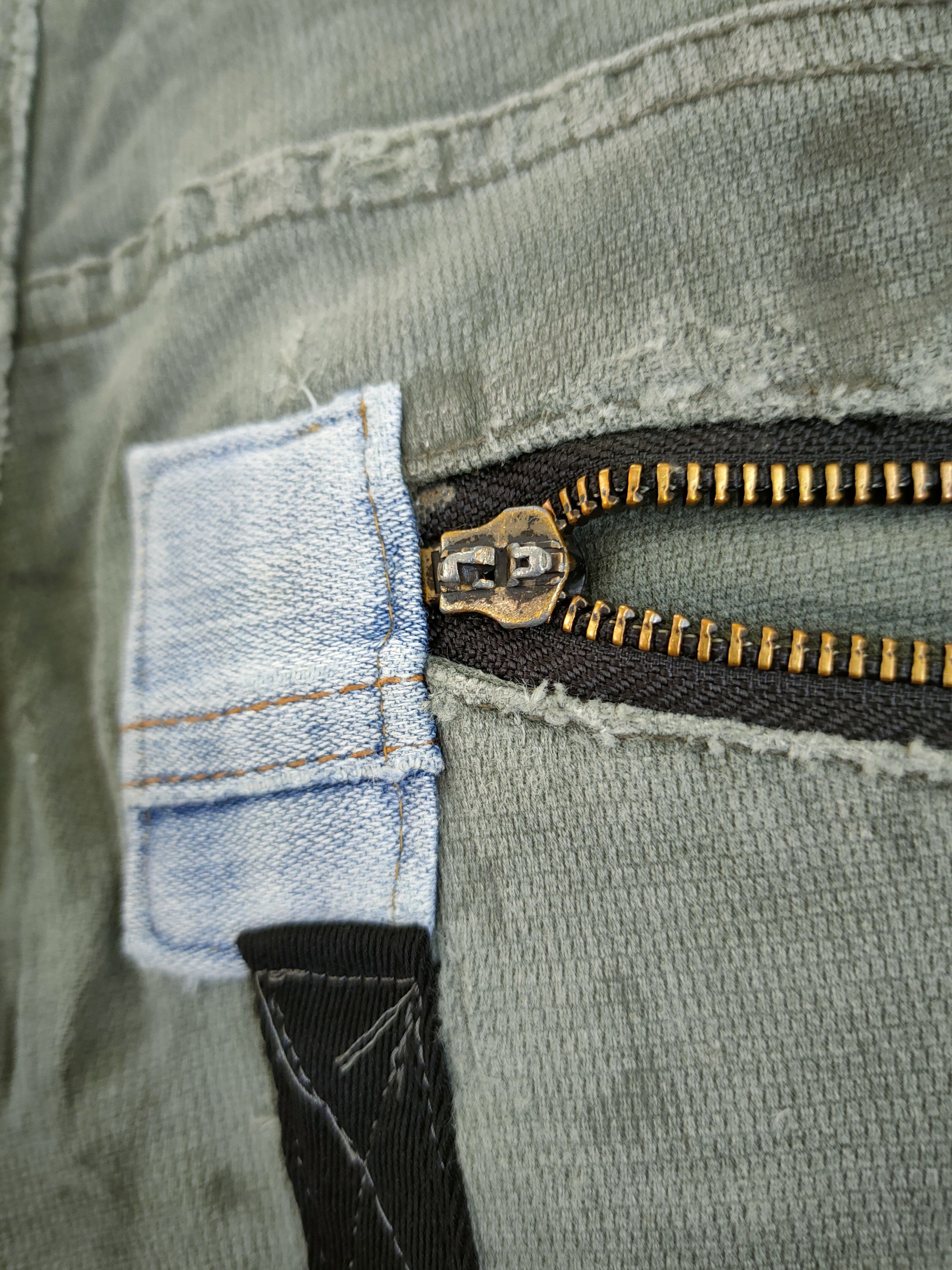 Japanese Brand DL Japan union made thrashed utility cargo pants #46-688 Size US 33 - 10 Thumbnail
