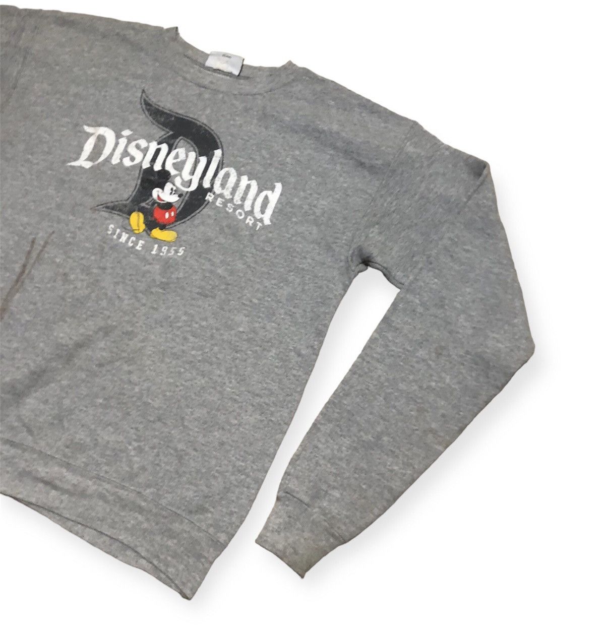 Vintage 90s 00s Grey Red Disney Graphic Patterned Goofy Mickey Sweatshirt M1214