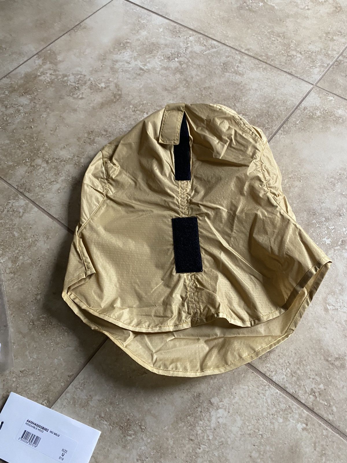 1017 ALYX 9SM 1017 Alyx 9SM removable Hoodie *VERY RARE* Size ONE SIZE - 5 Thumbnail