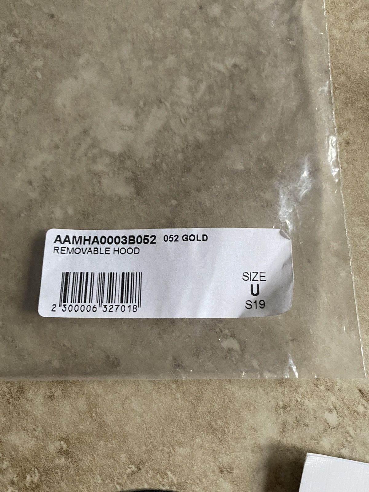 1017 ALYX 9SM 1017 Alyx 9SM removable Hoodie *VERY RARE* Size ONE SIZE - 2 Thumbnail