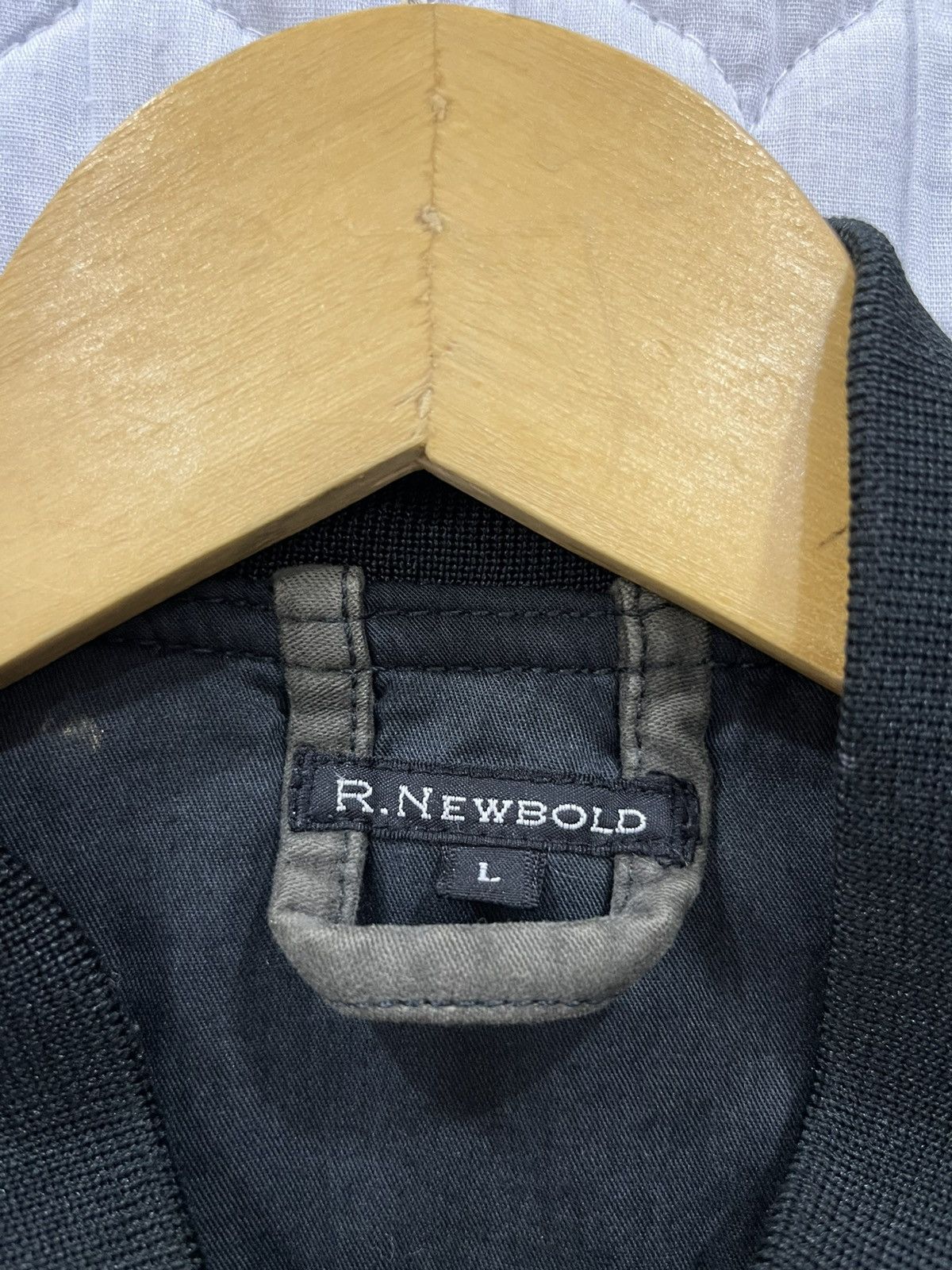R.Newbold Q. R NEWBOLD HYPEBEAST BOMBER JACKET Size US S / EU 44-46 / 1 - 7 Thumbnail