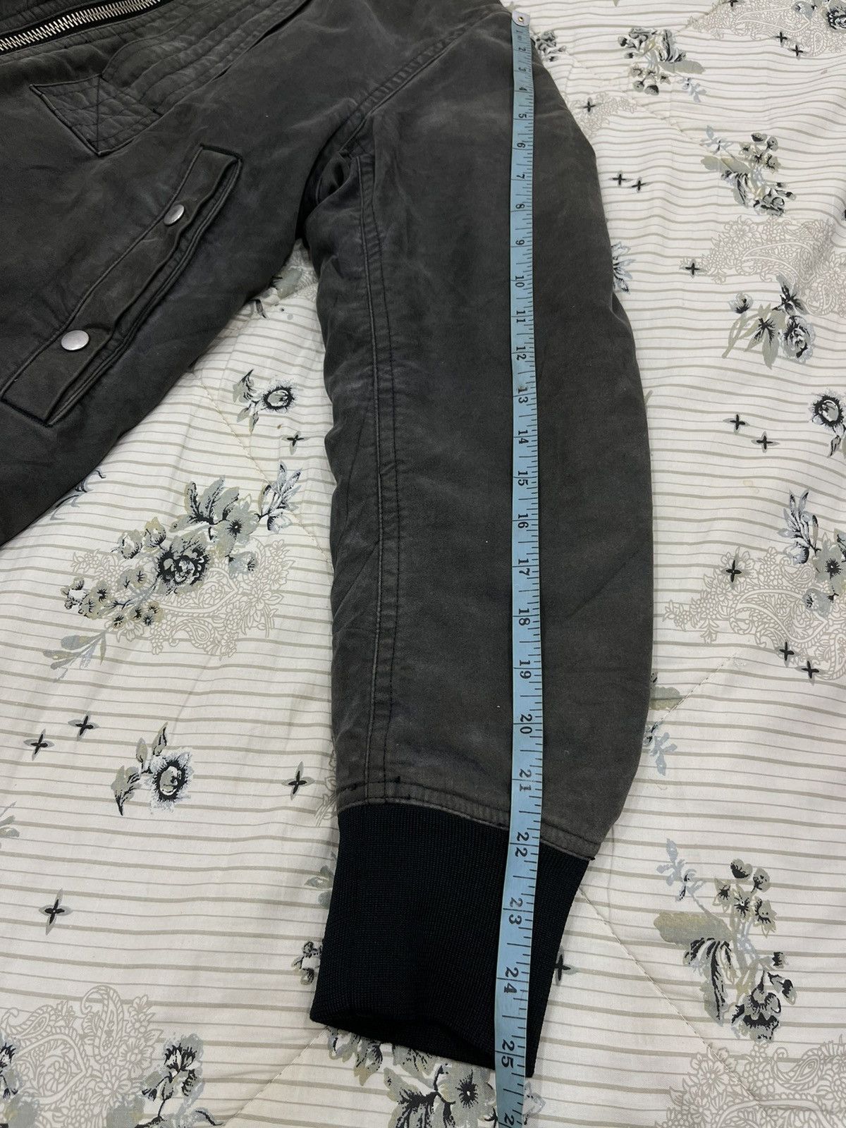 R.Newbold Q. R NEWBOLD HYPEBEAST BOMBER JACKET Size US S / EU 44-46 / 1 - 15 Thumbnail