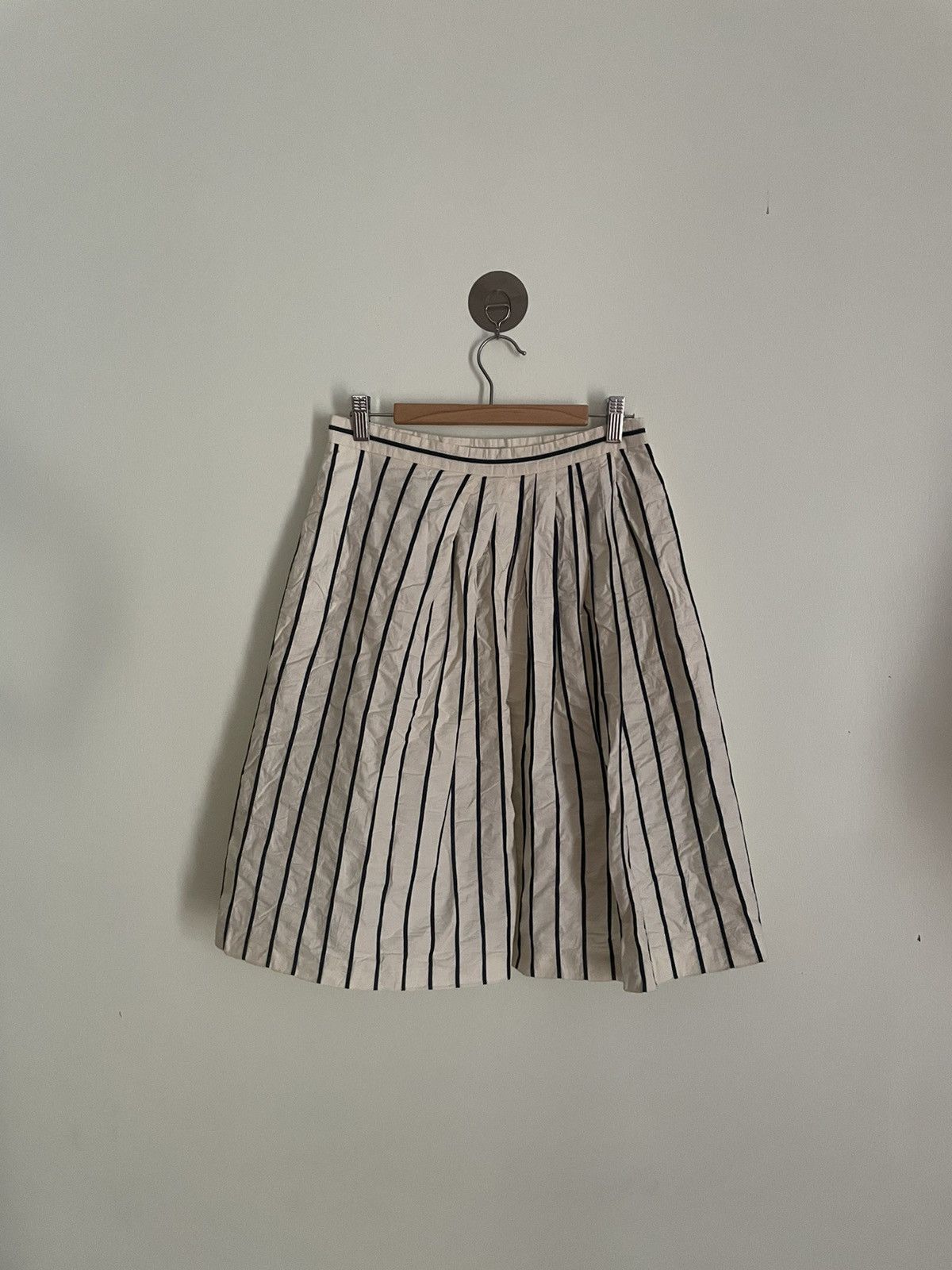 Moschino Moschino Cheapandchic Mid Skirt Size 28" / US 6 / IT 42 - 2 Thumbnail