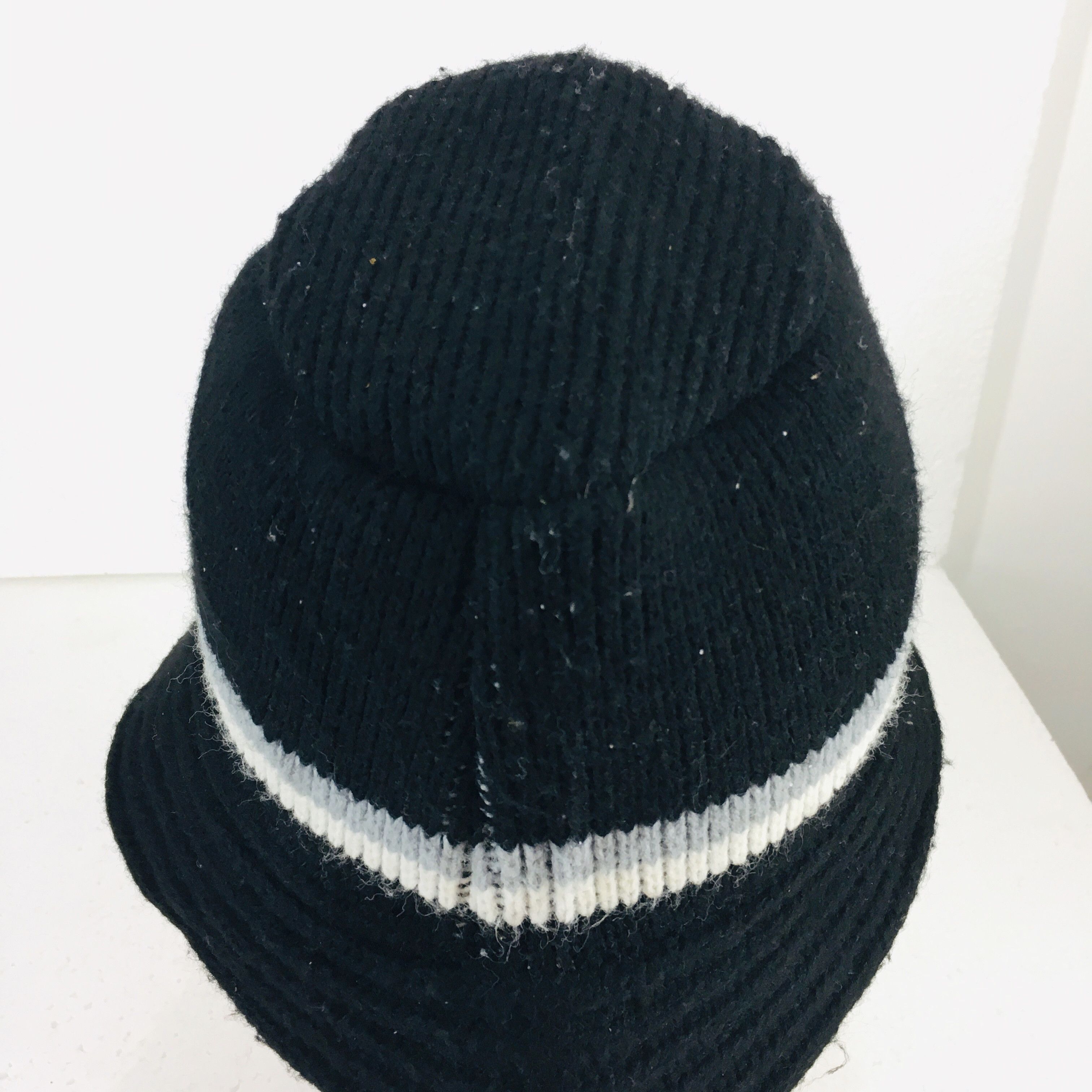 NFL Vintage RAIDERS NFL Made In Usa Knit Bucket Cap Size ONE SIZE - 2 Thumbnail