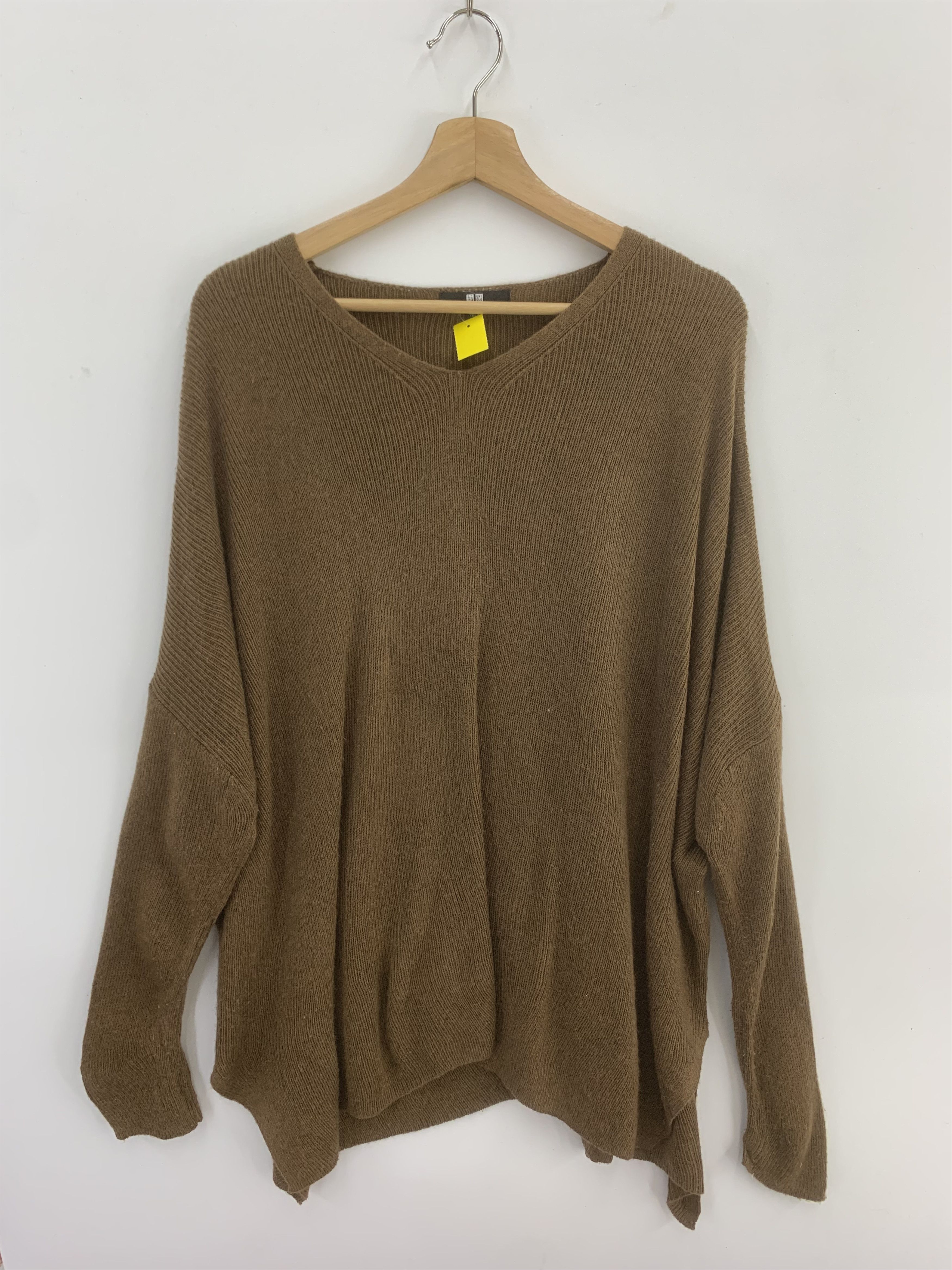 Japanese Brand Uniqlo Oversized Knit Sweater Wool Blend Size US L / EU 52-54 / 3 - 1 Thumbnail