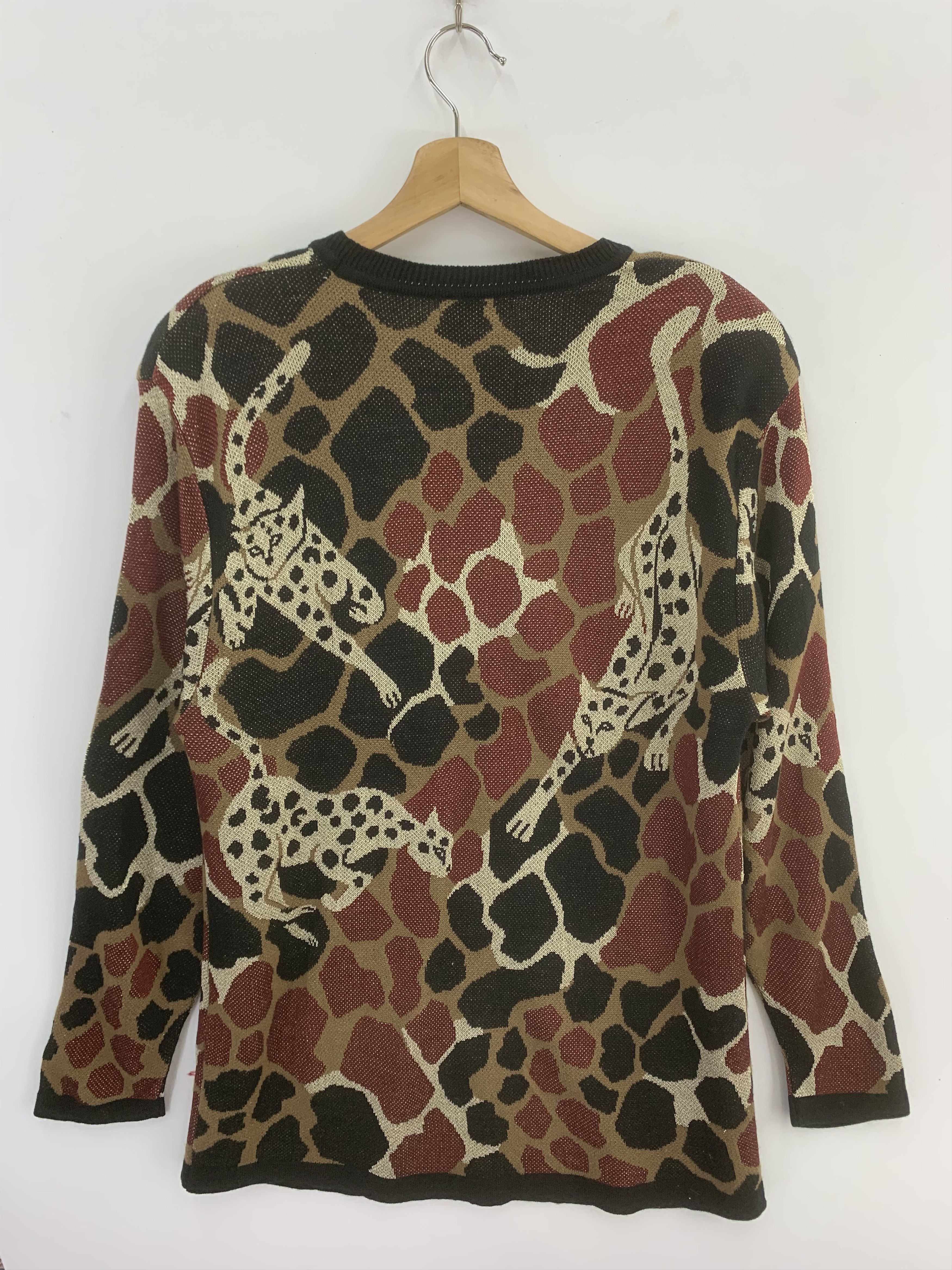 Aran Isles Knitwear × Japanese Brand × Vintage Vitrine Vintage Wool Knit Sweater Panther Printed Size US L / EU 52-54 / 3 - 2 Thumbnail