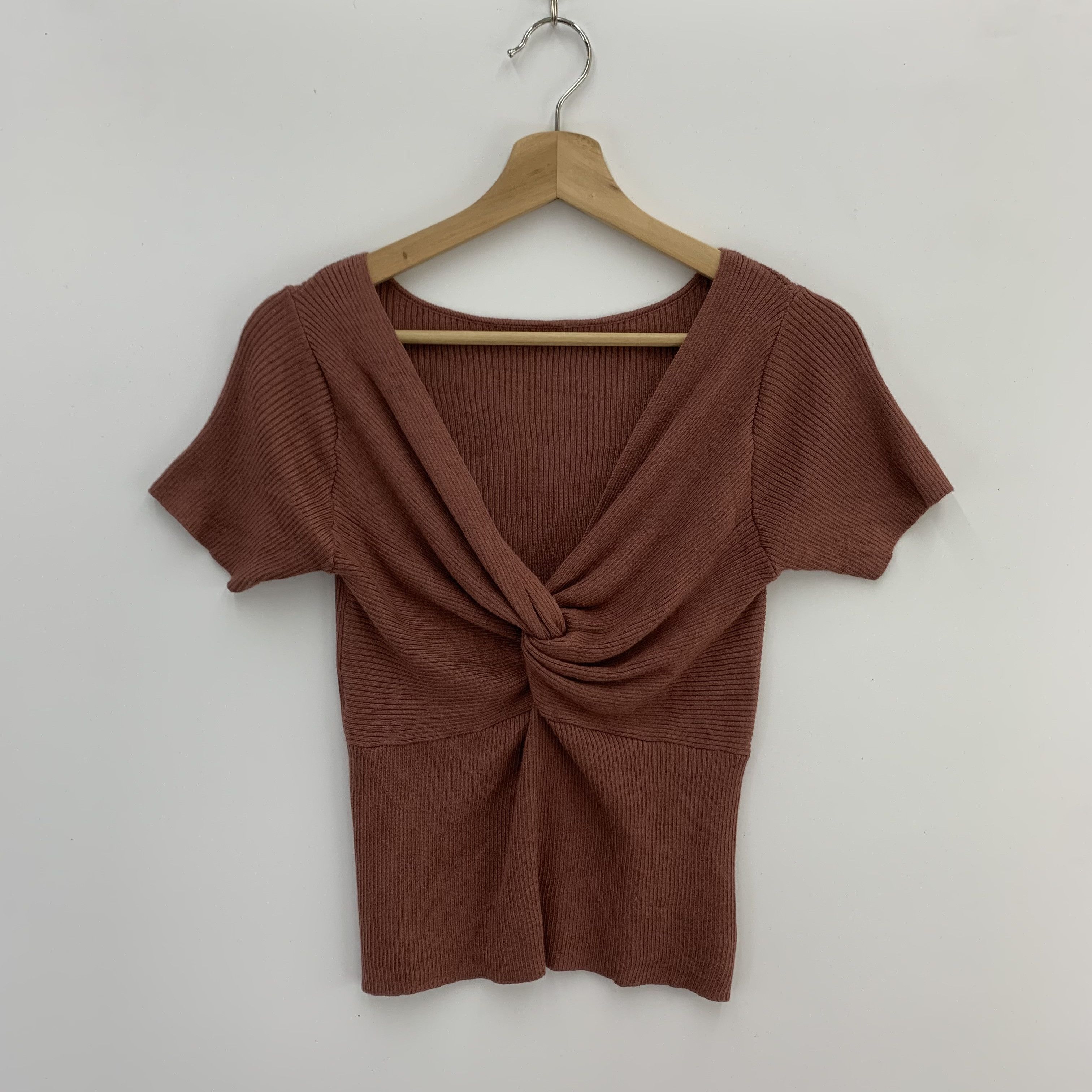 Japanese Brand GRL Short Sleeve Ladies Shirt Size ONE SIZE - 1 Thumbnail