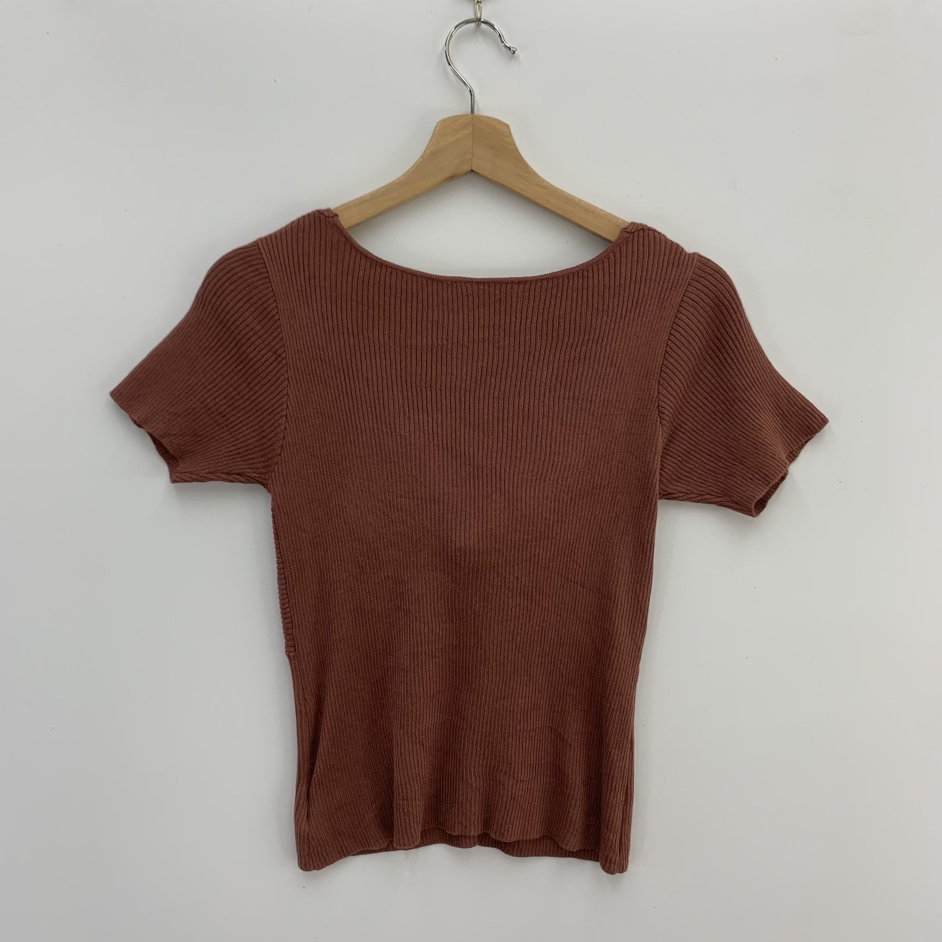 Japanese Brand GRL Short Sleeve Ladies Shirt Size ONE SIZE - 2 Thumbnail